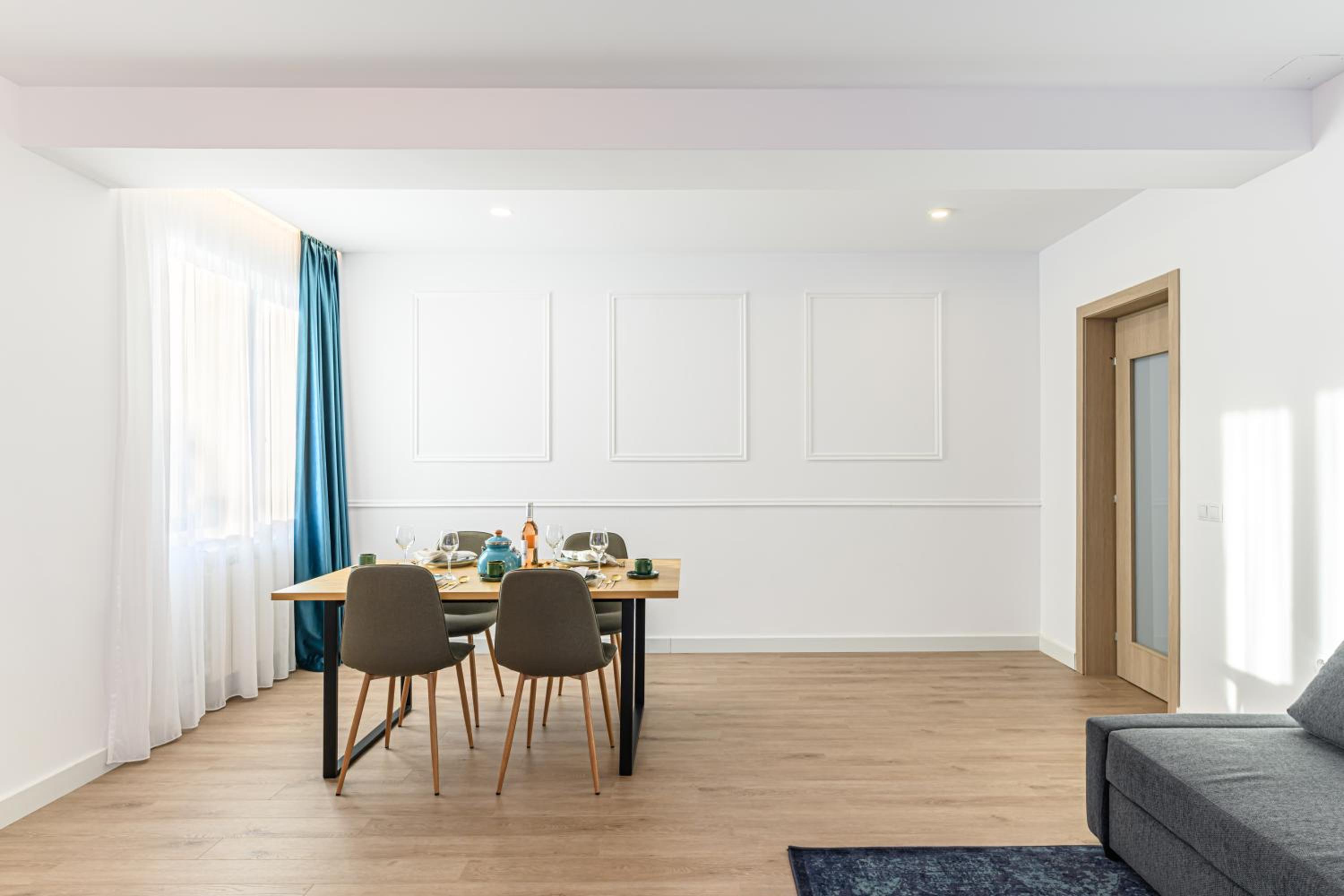 Two-Bedroom Apartment - Photo 9