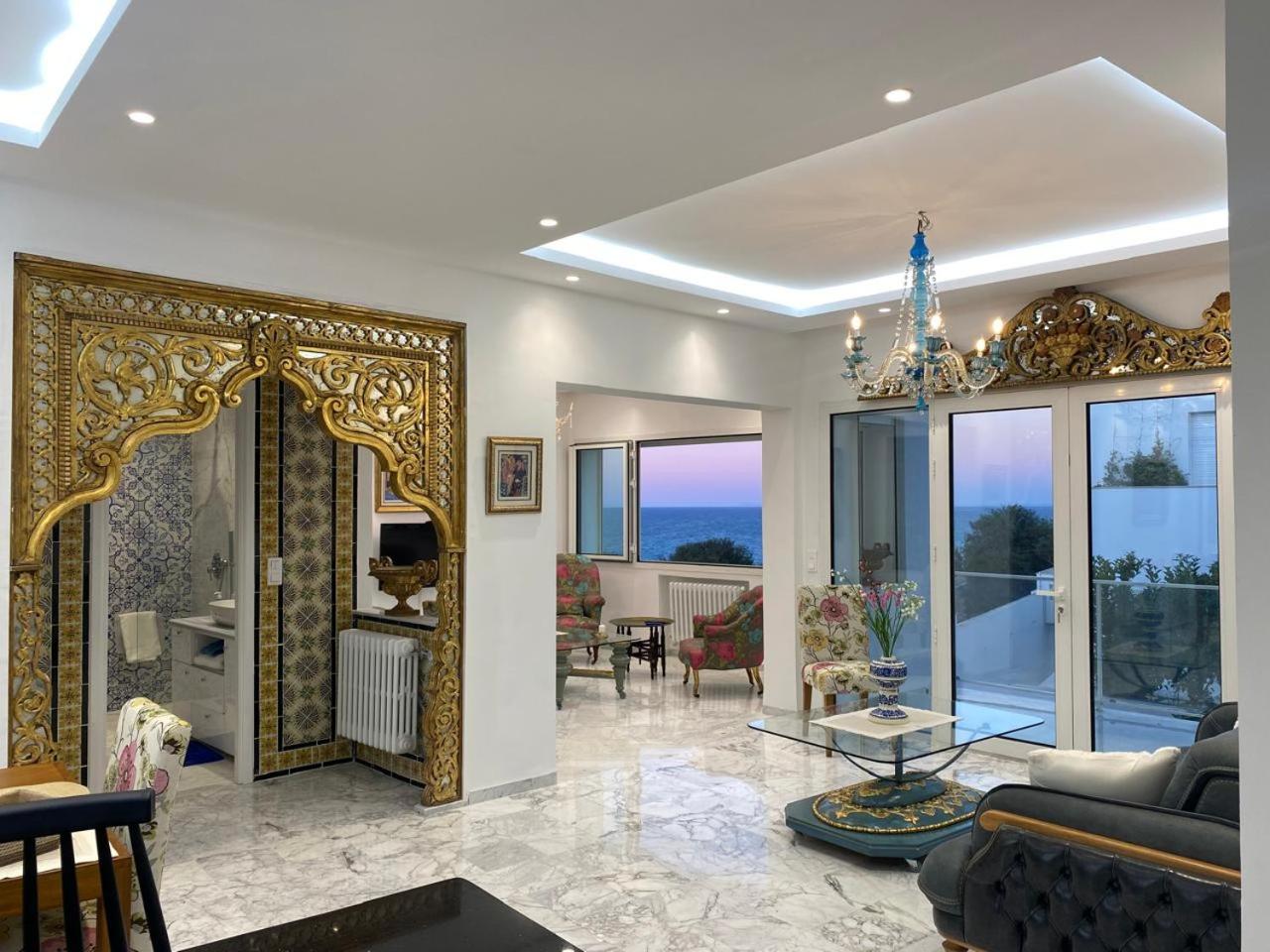 Two-Bedroom Deluxe Apartment with Ocean View photo 1