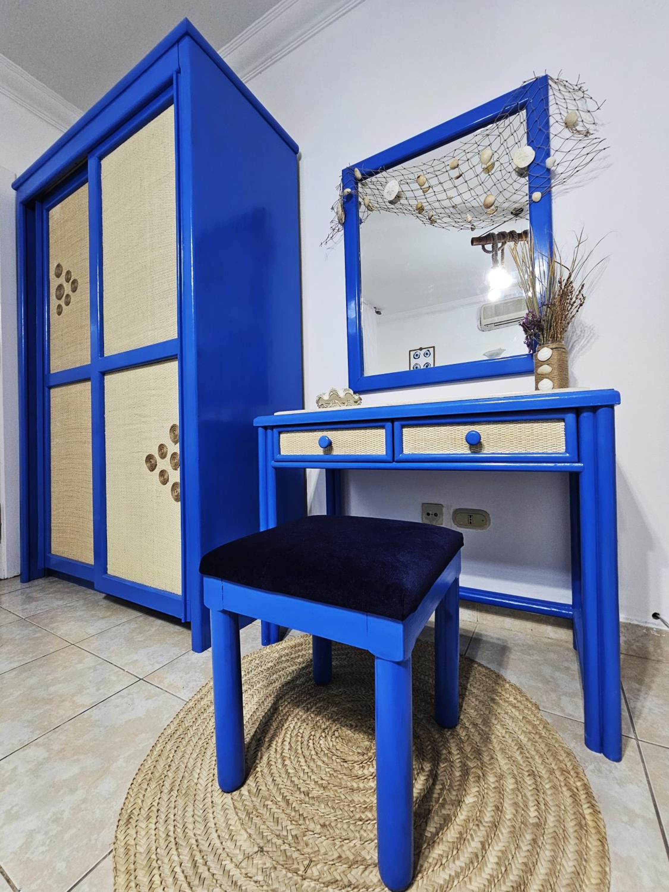 Studio Apartment photo 1