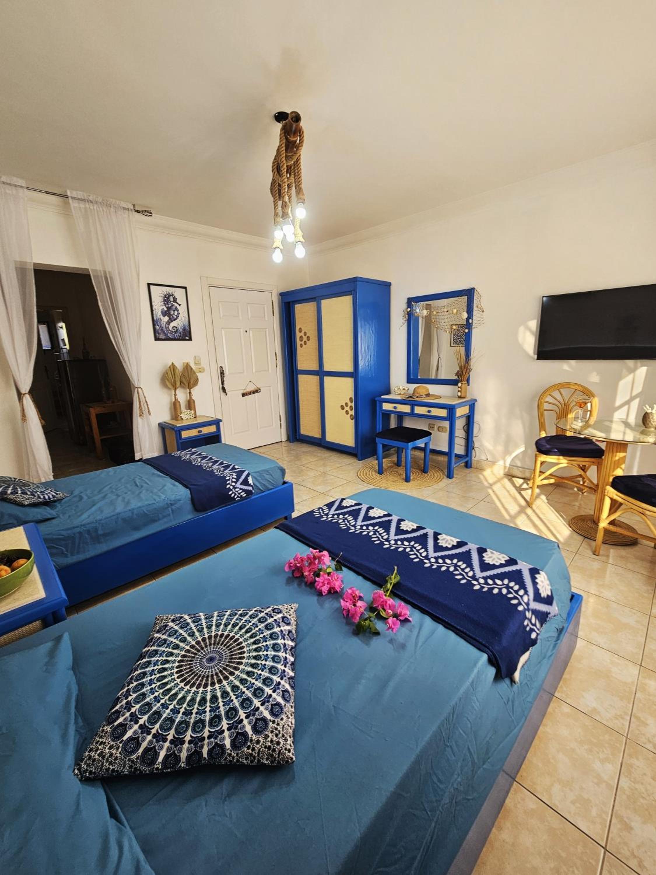 Studio Apartment photo 3