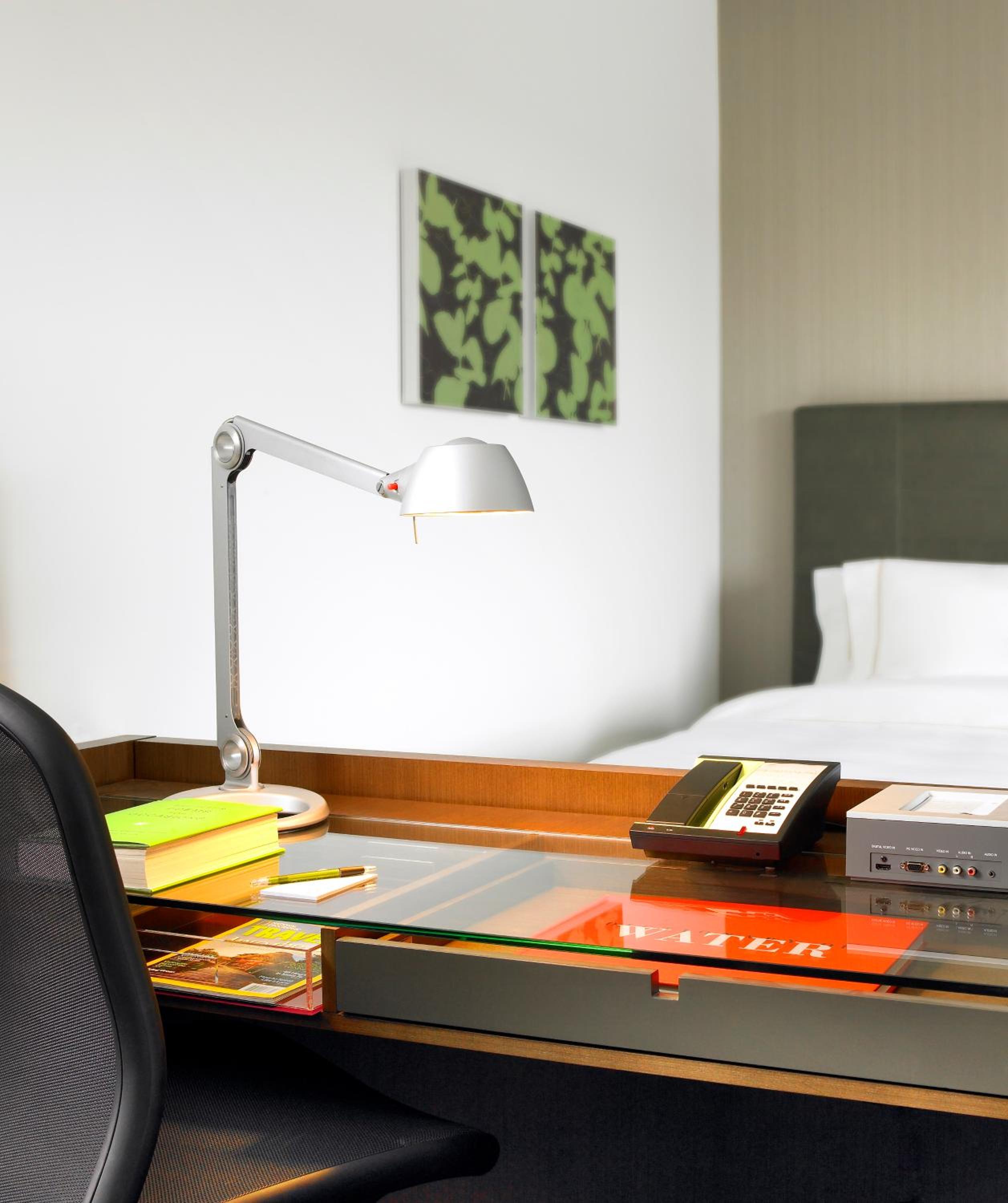 Guest Room, 1 King