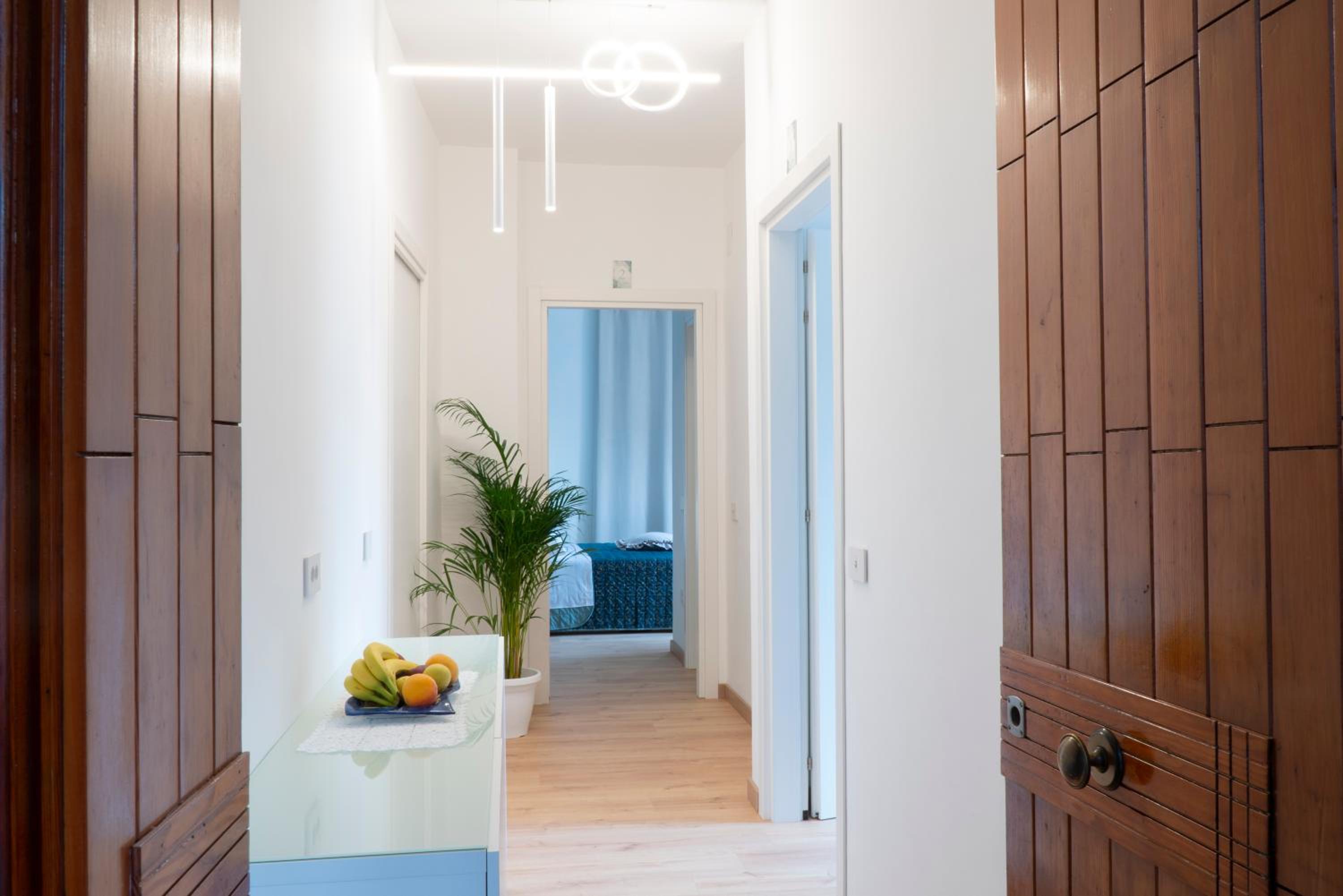 Deluxe Room (2 Adults + 1 Child)