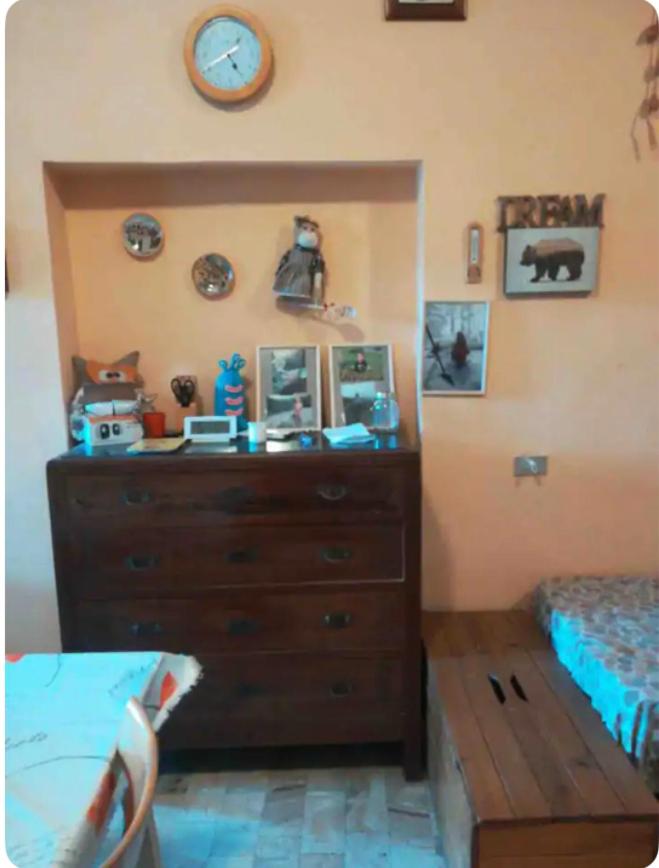 One-Bedroom House photo 1