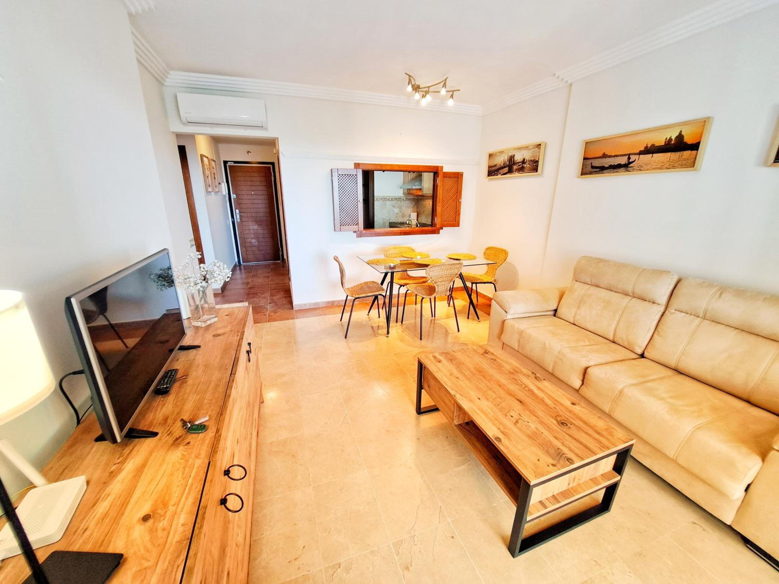 Two-Bedroom Apartment with Terrace and Sea View photo 3