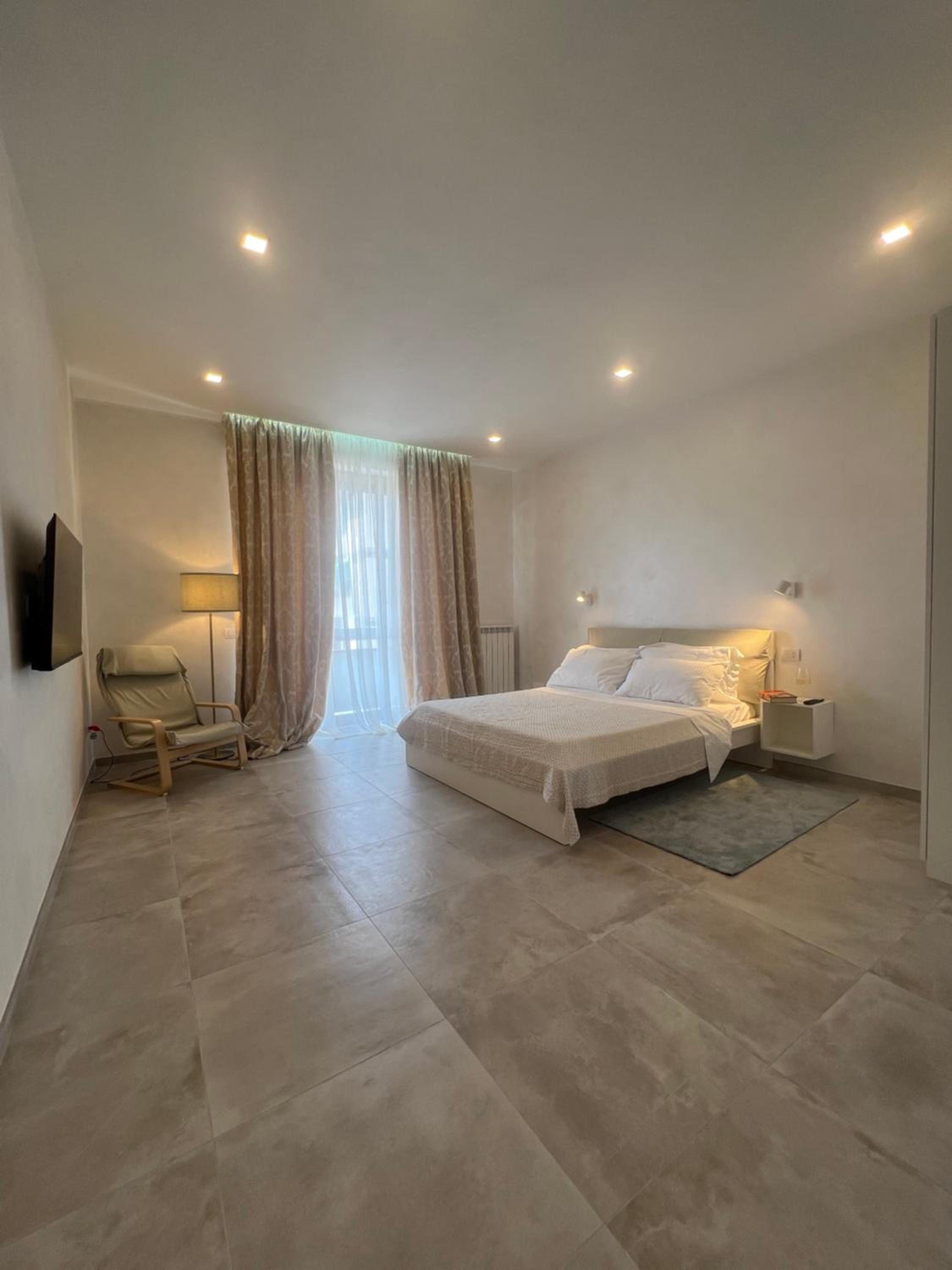 Two-Bedroom Apartment with Balcony and Terrace