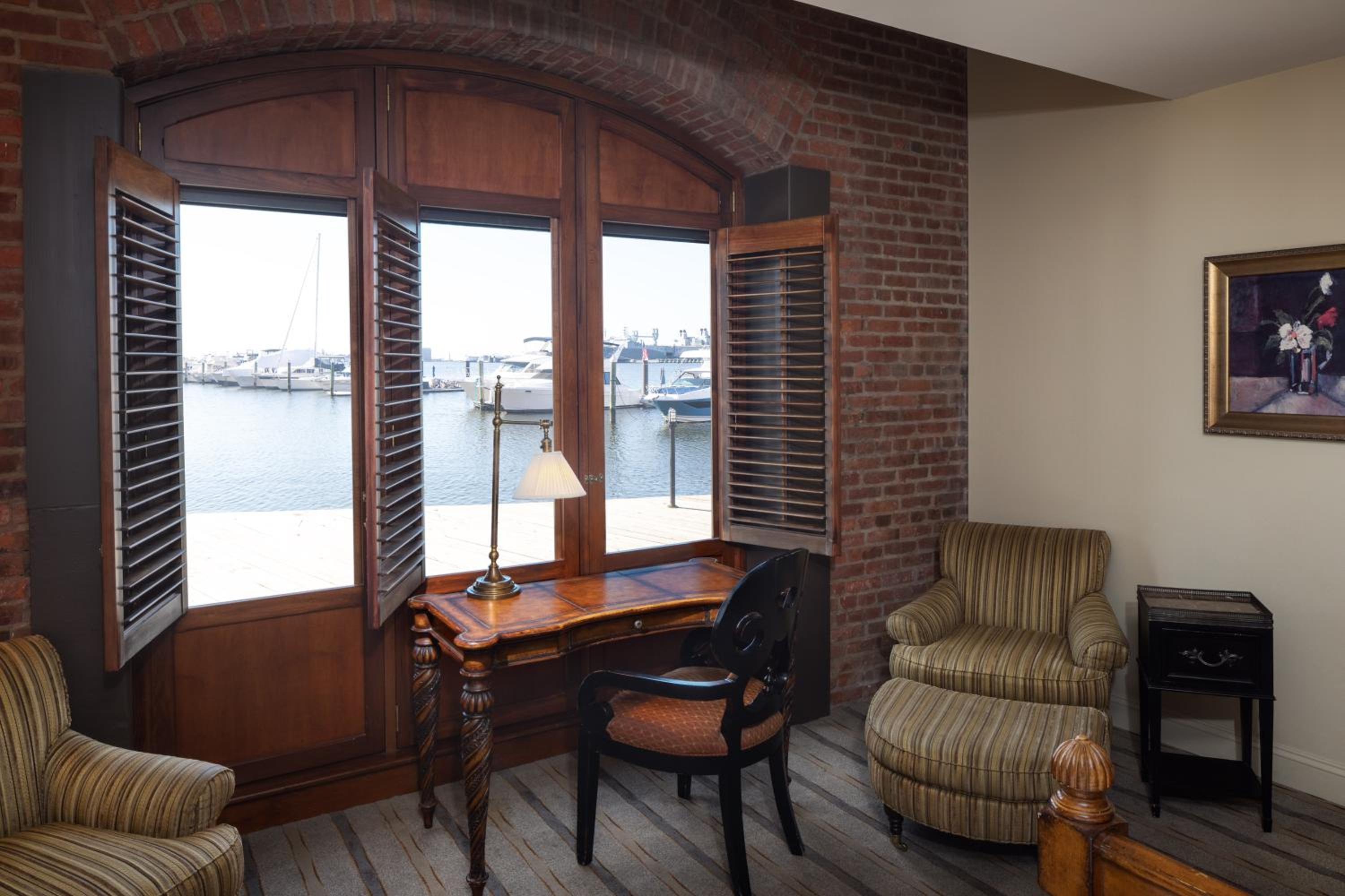 1 King Bed, Harbor View - Photo 6