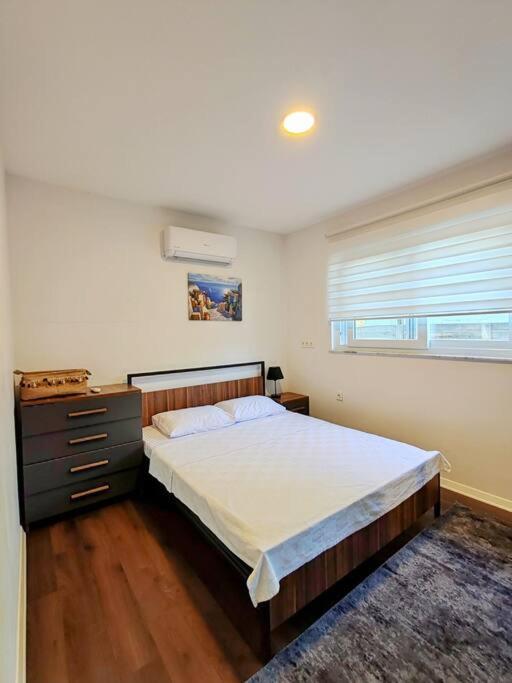 Two-Bedroom House photo 3