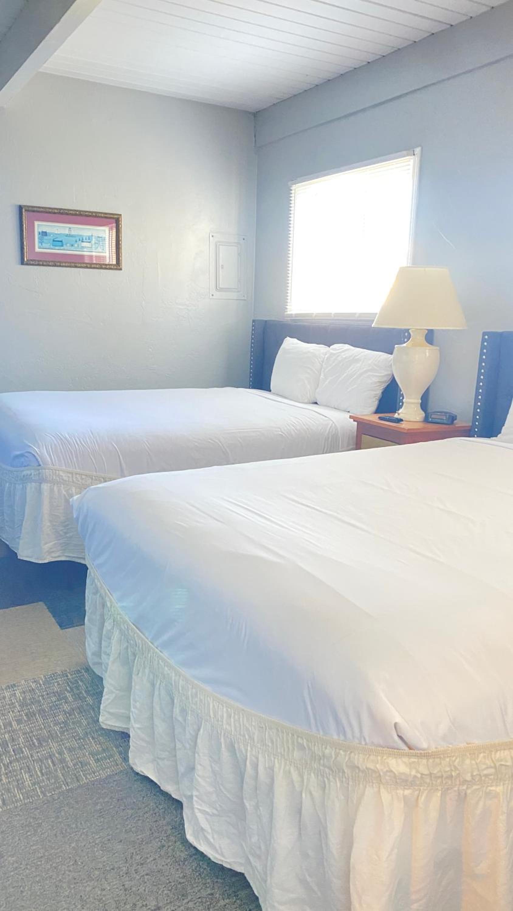 One-Bedroom Suite with Two Queen Beds - Photo 8