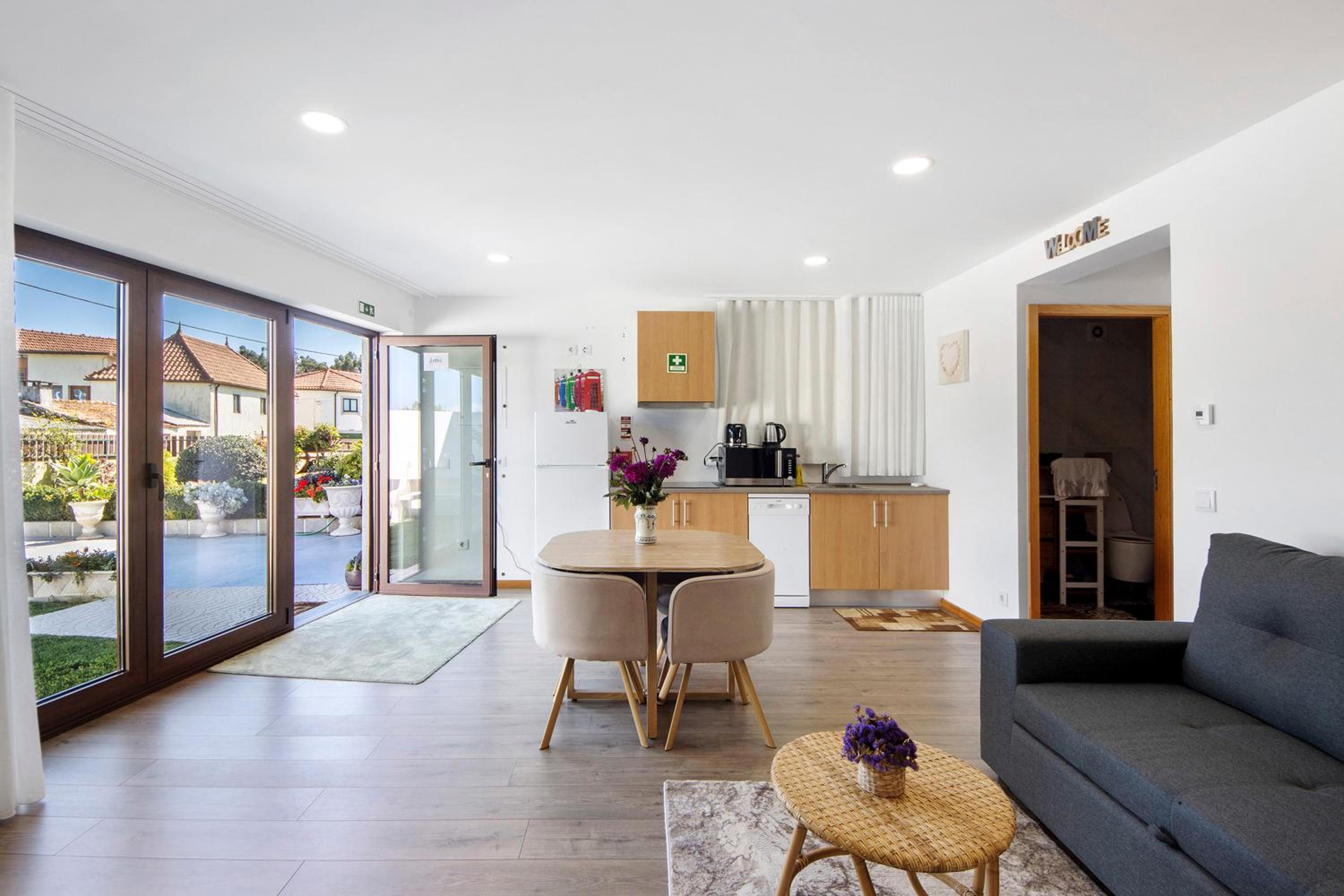 One-Bedroom Apartment with Garden View photo 1