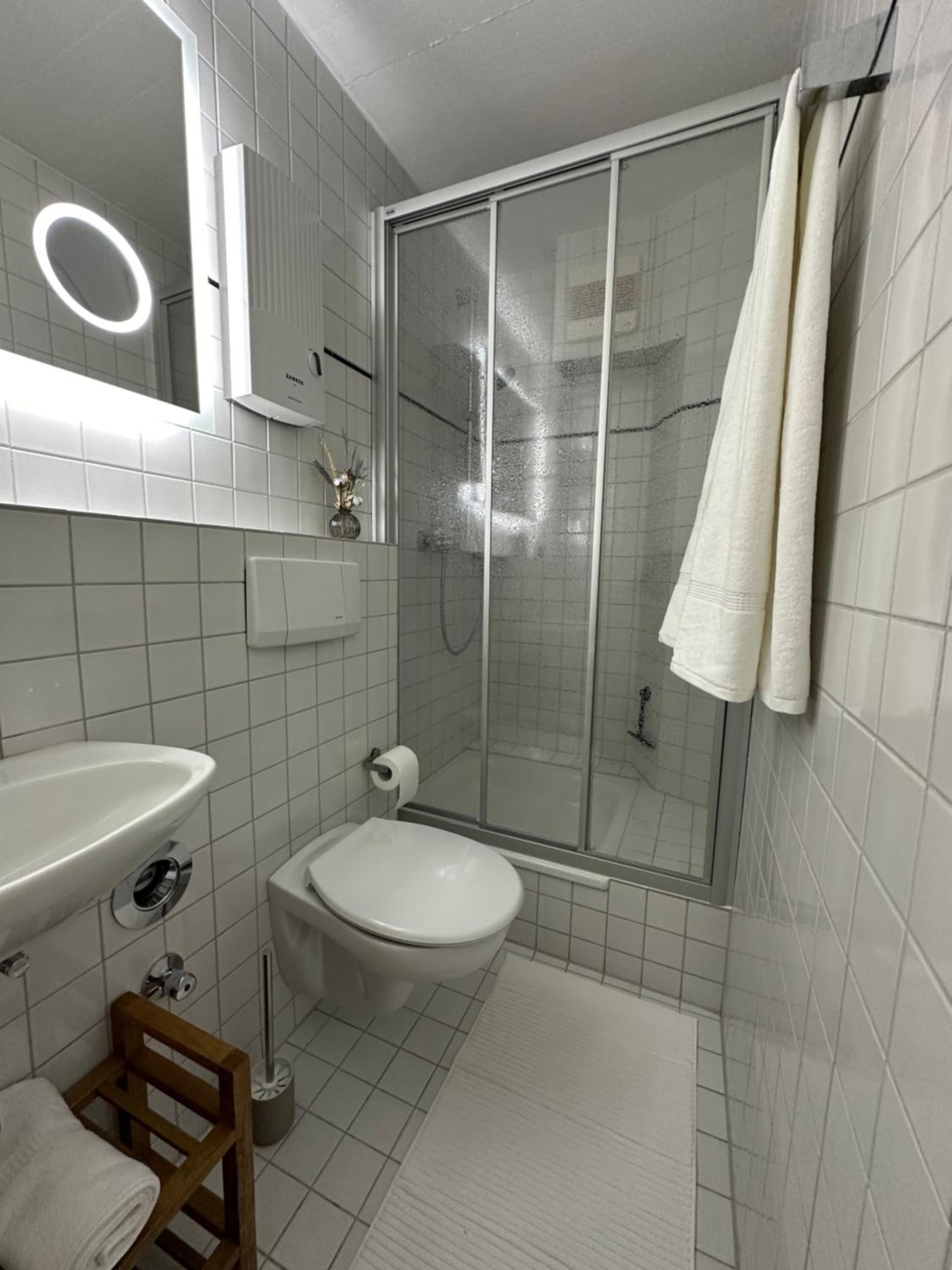 Two-Bedroom Apartment photo 3
