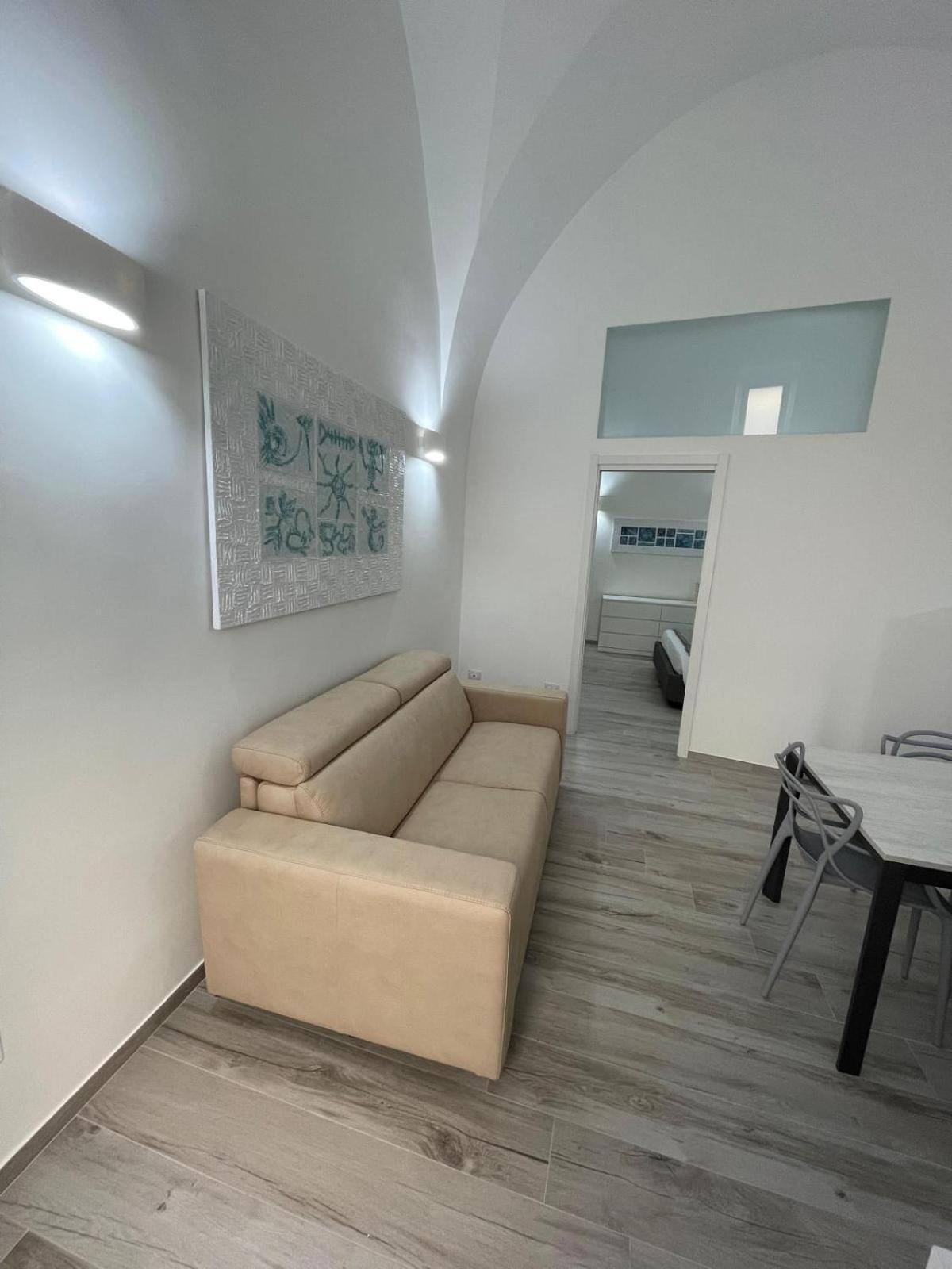 One-Bedroom House photo 3