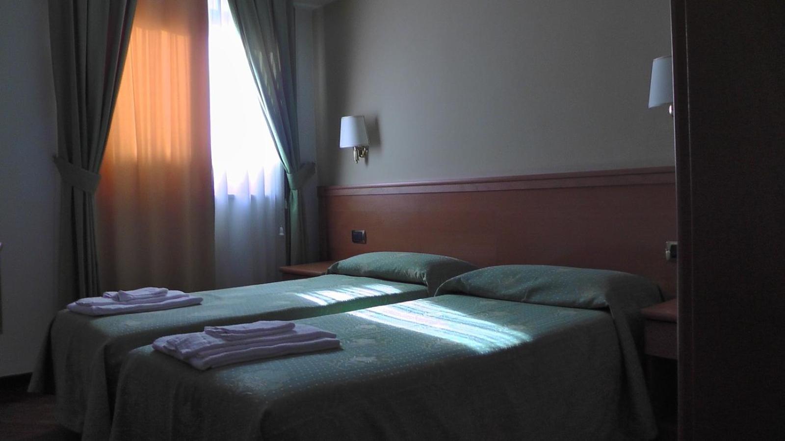 Twin Room photo 1