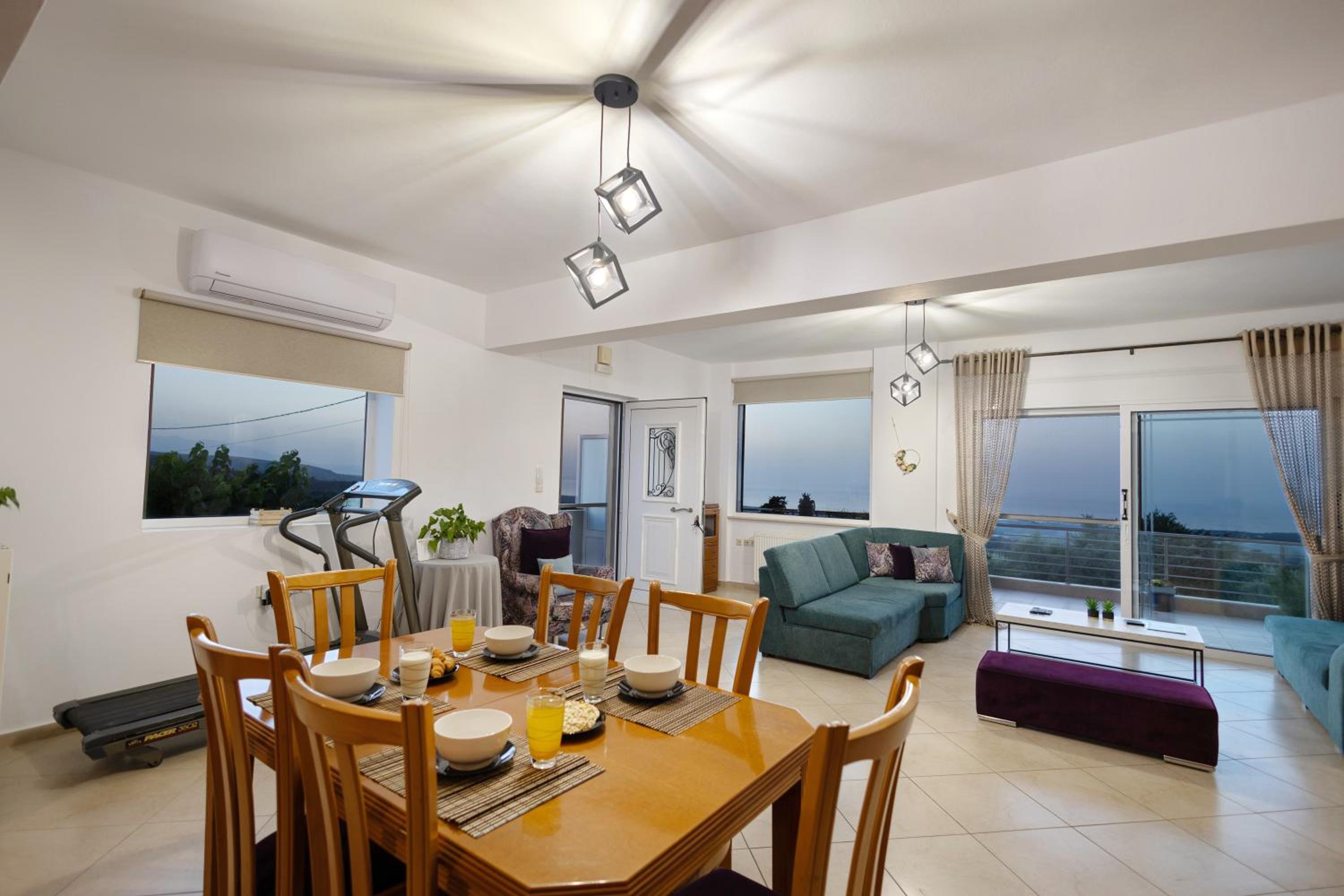 Three-Bedroom House photo 1