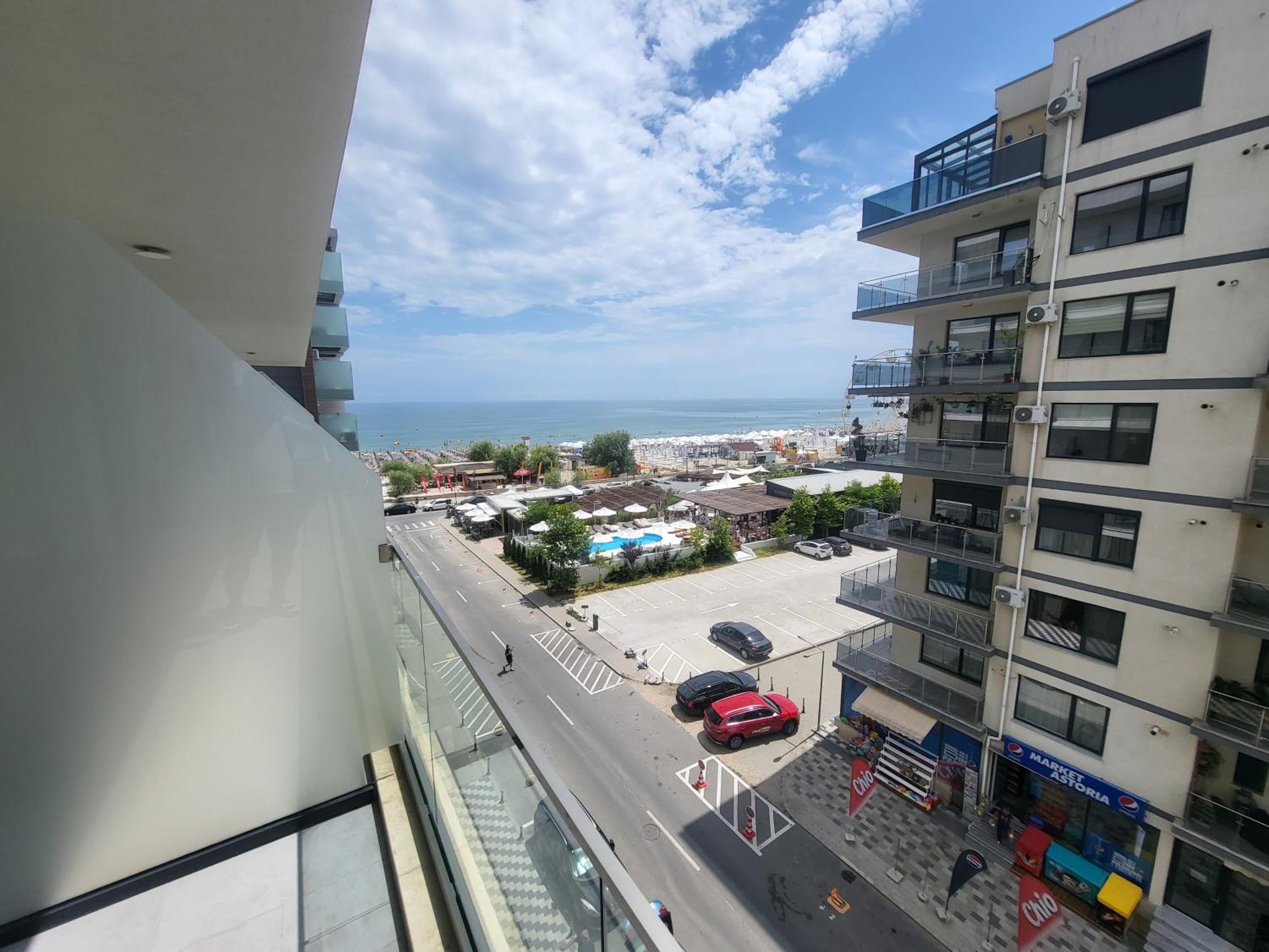 One-Bedroom Apartment with Sea View and Terrace photo 3
