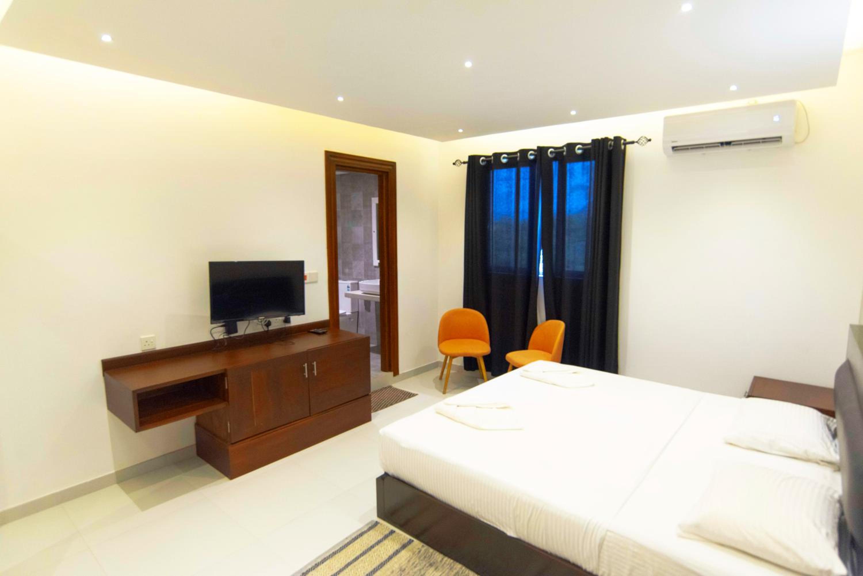 Standard Double Room With Fan photo 3