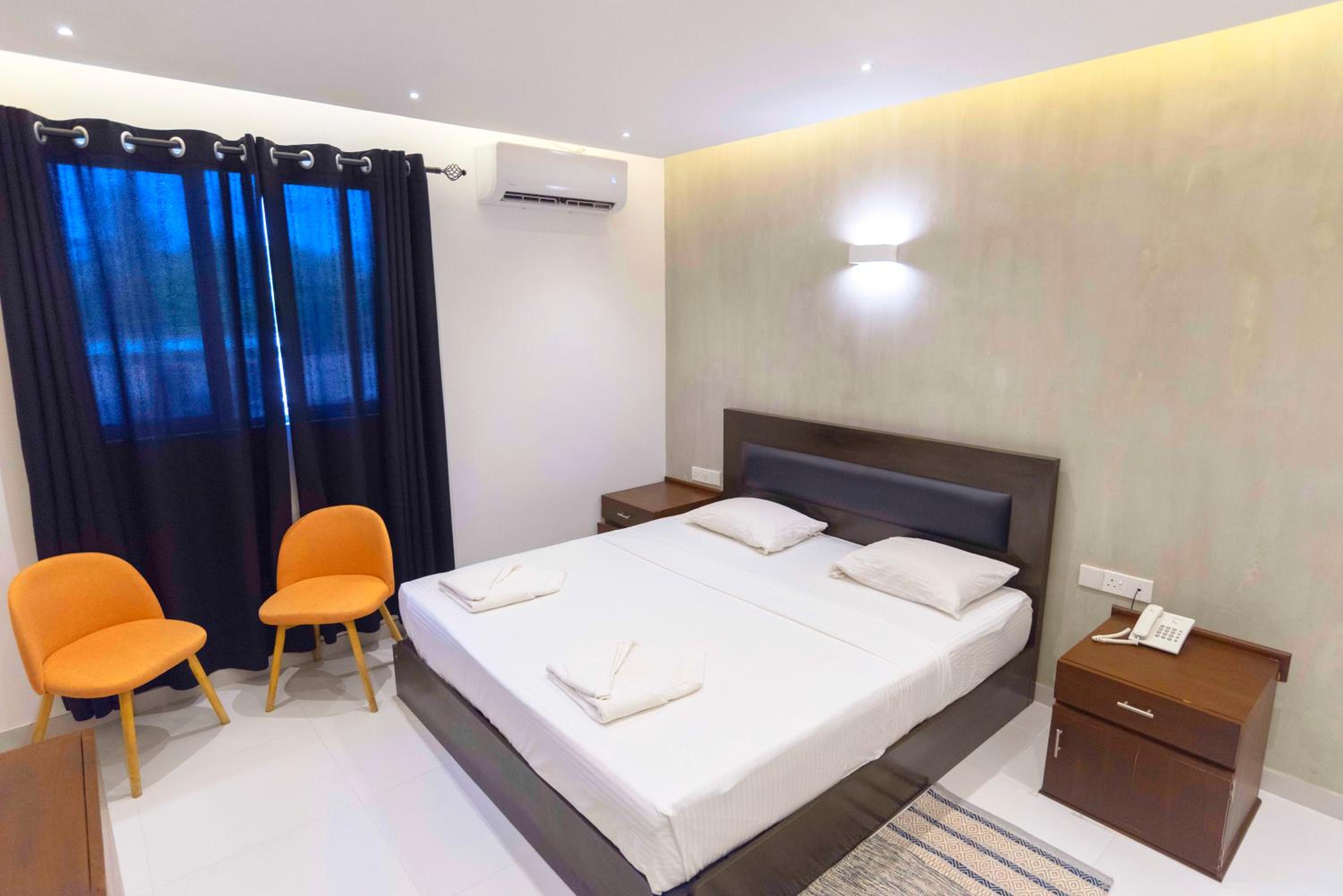 Standard Double Room With Fan photo 2