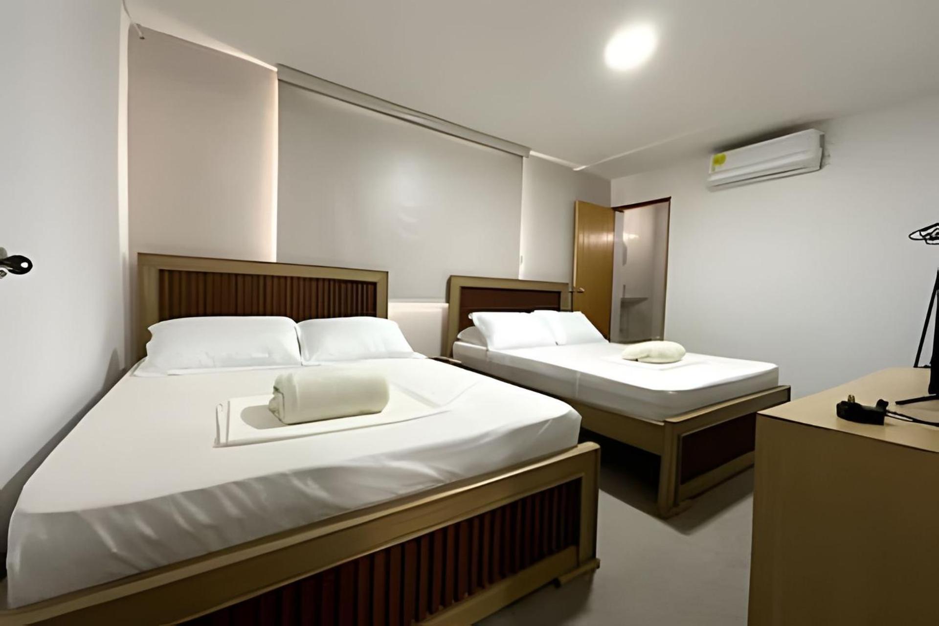Quadruple Room with Private Bathroom photo 3