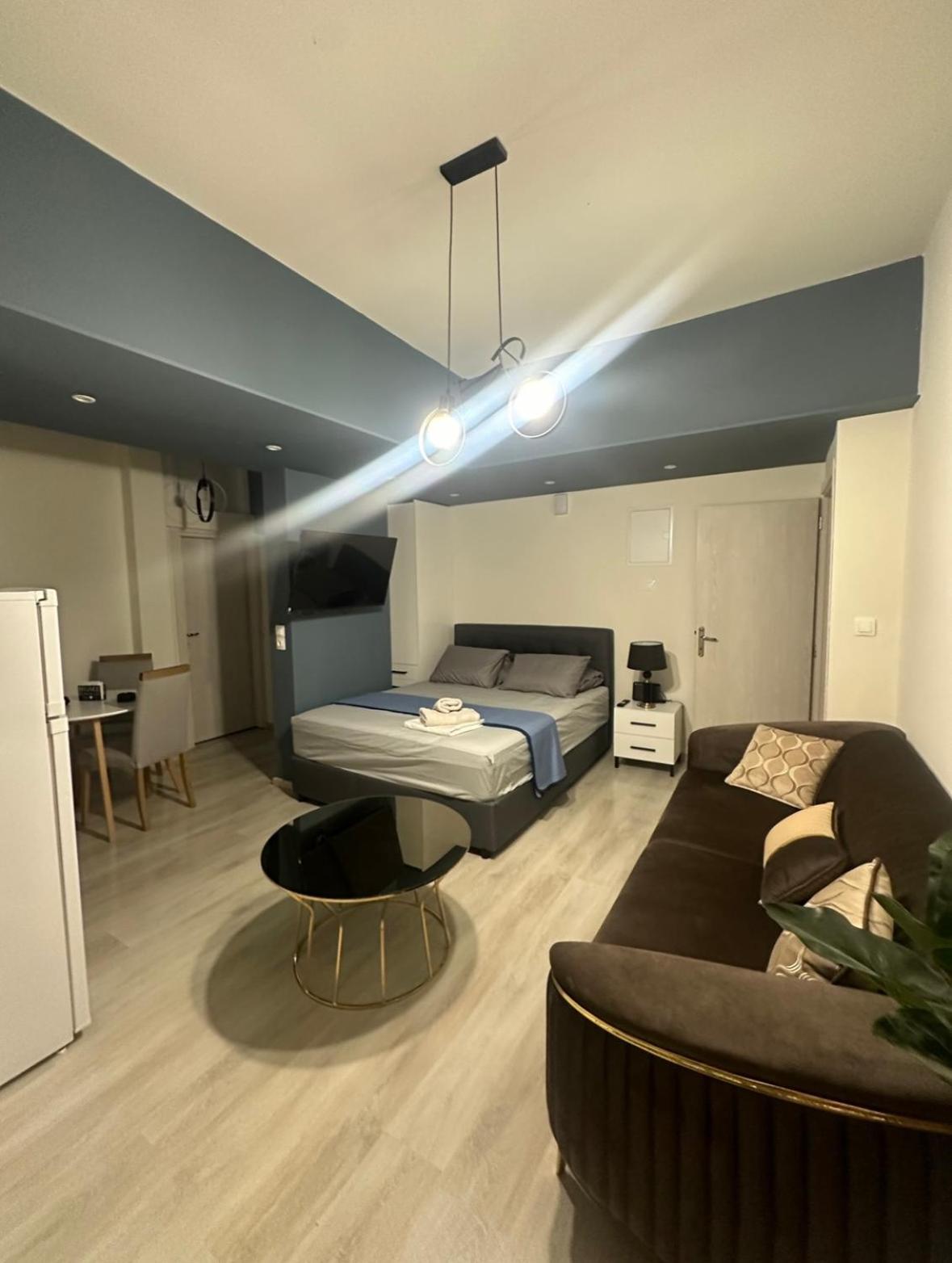 Apartment photo 1