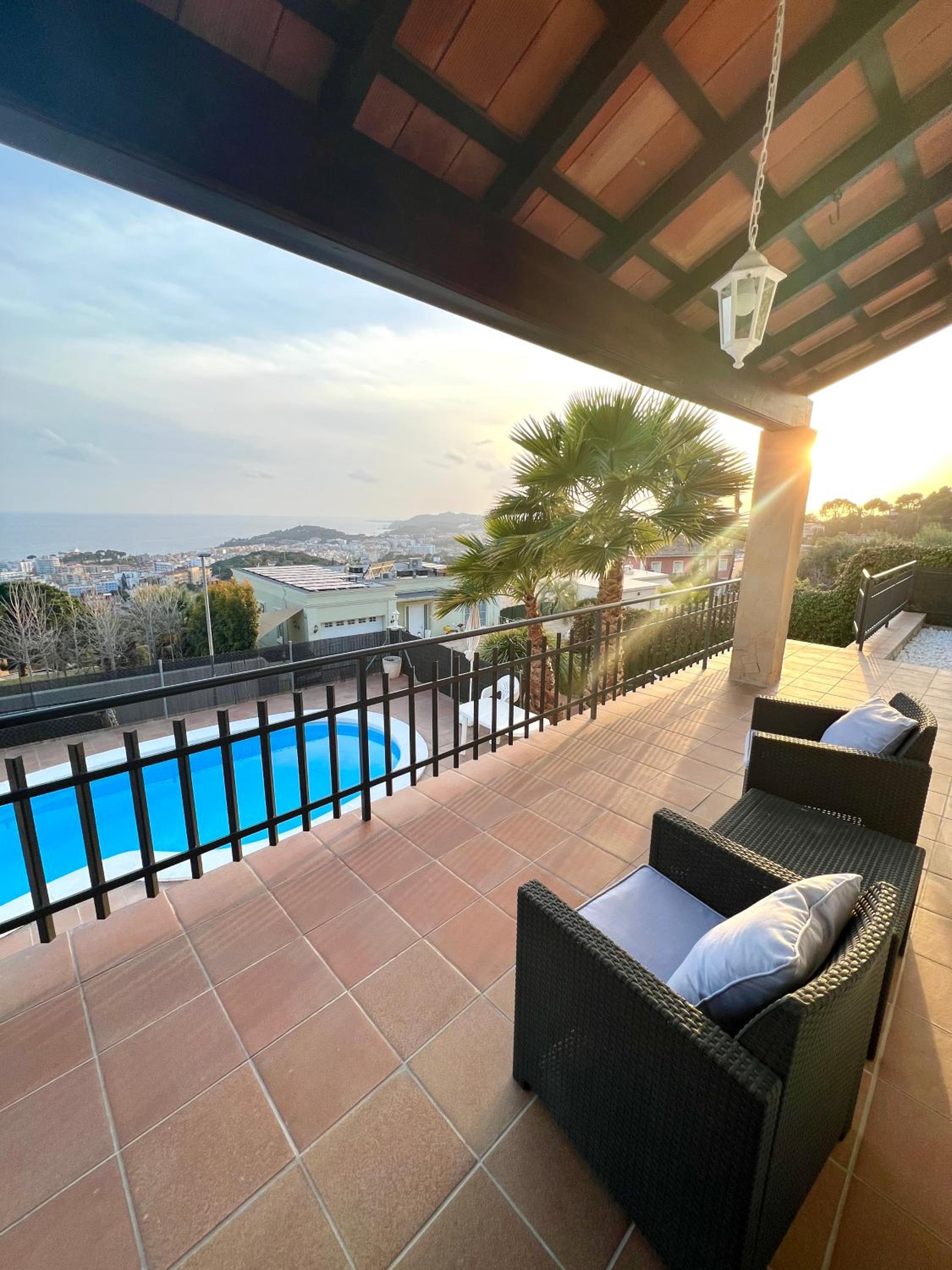 Two-Bedroom Villa photo 2