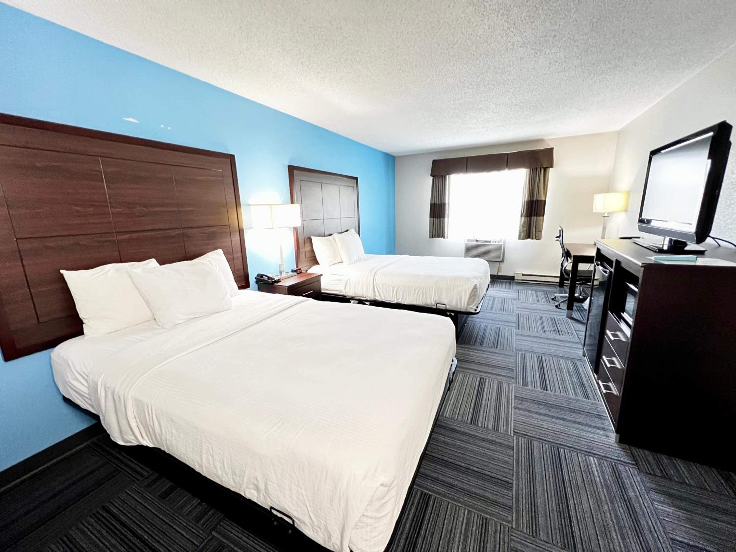 Deluxe Double Room with Two Double Beds - Non-Smoking - Photo 6