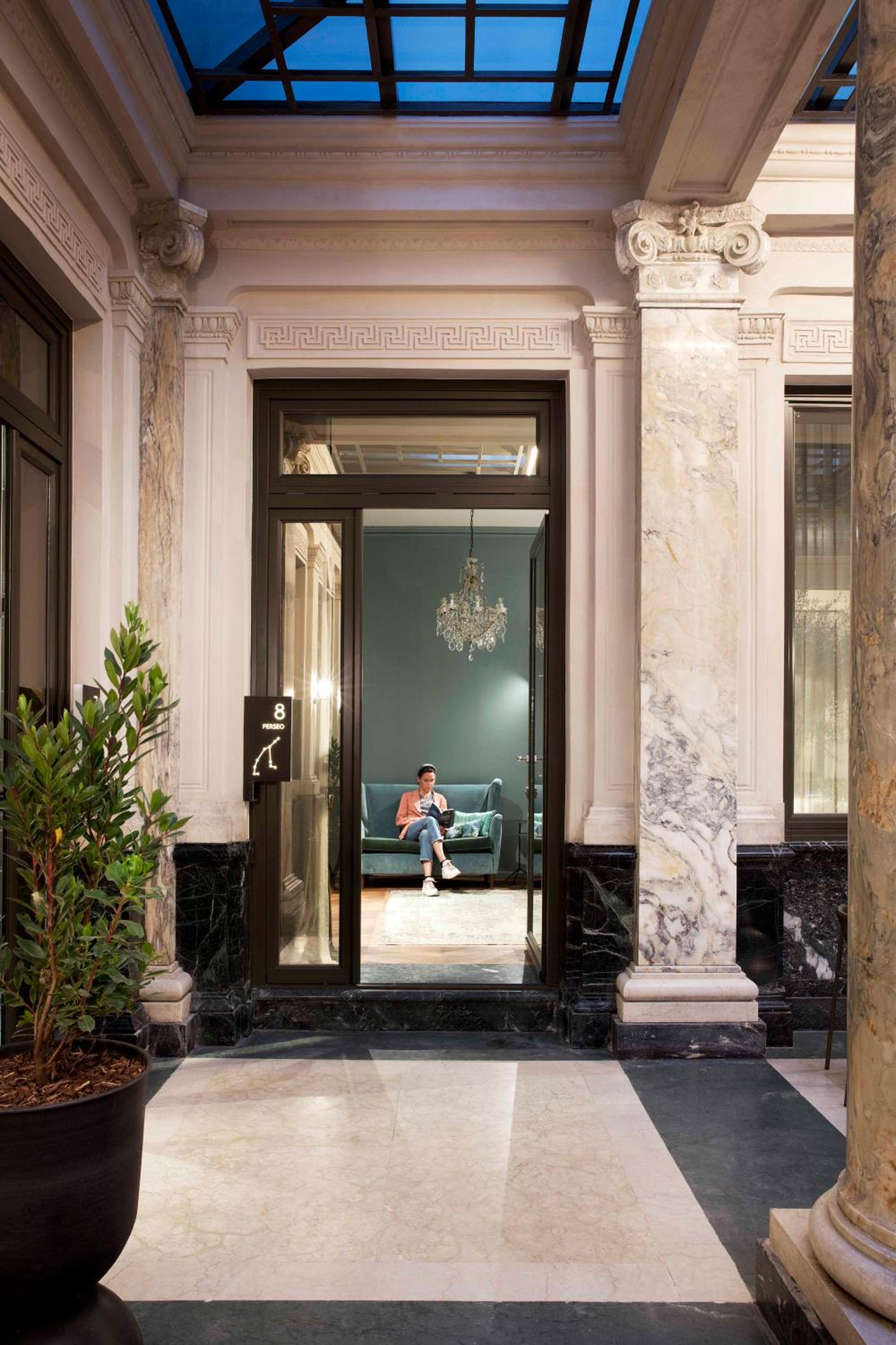 Superior Apartment photo 3