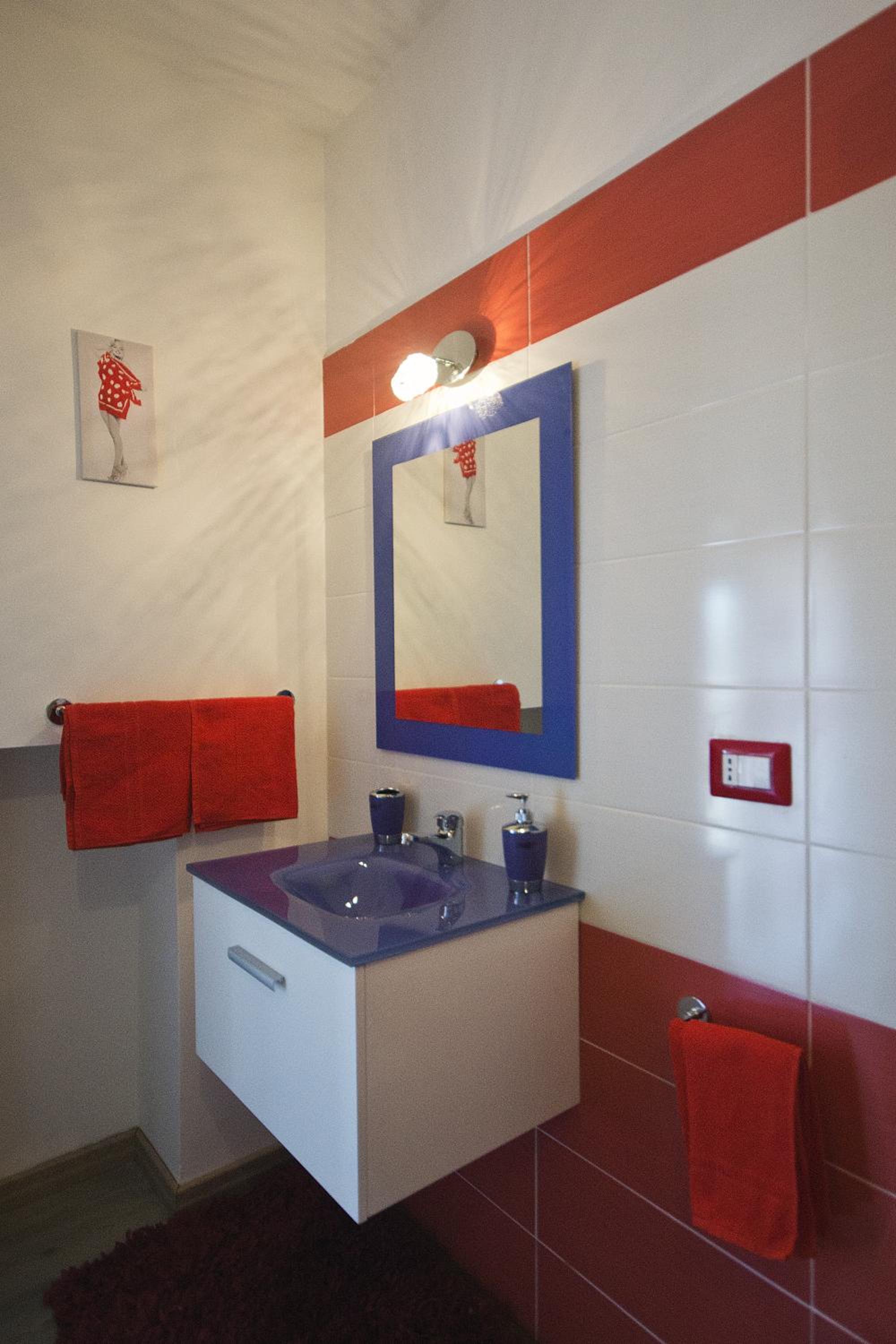 Double Room with Private Bathroom - Photo 5