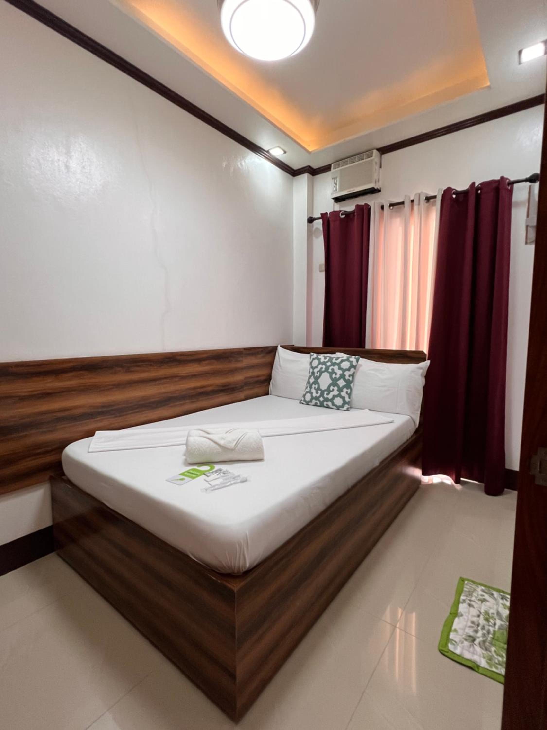 Single Room (1 Adult + 1 Child) photo 1