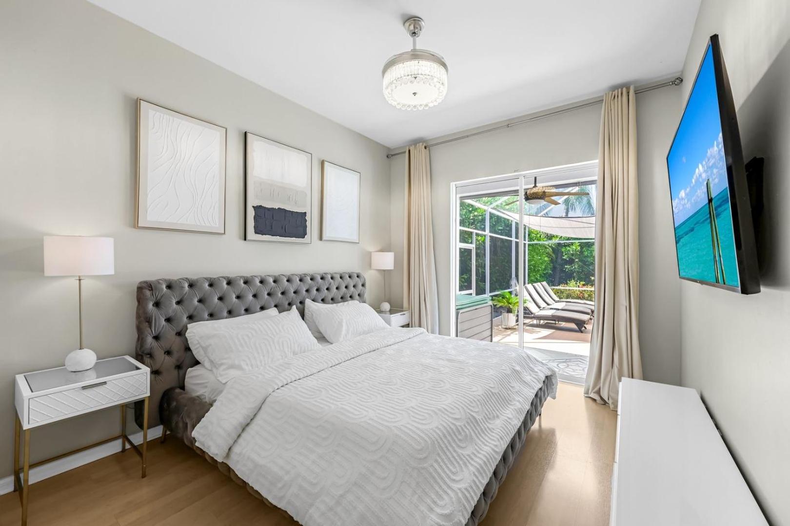Three-Bedroom House photo 1