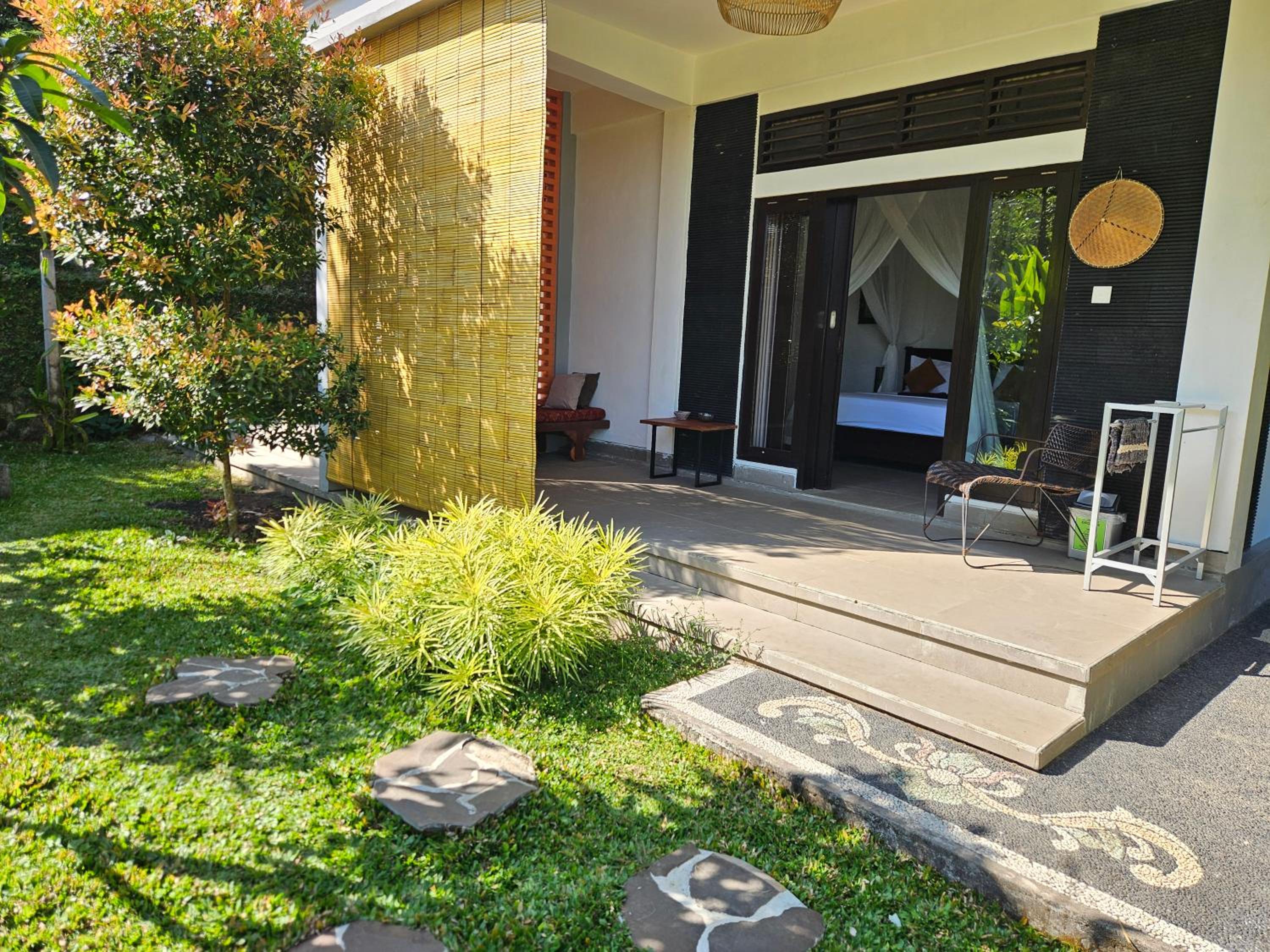 Triple Room - Photo 19