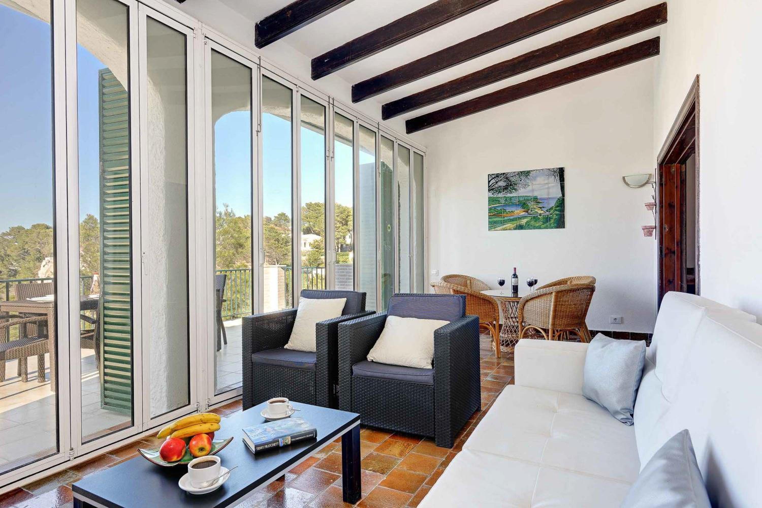 Villa photo 3