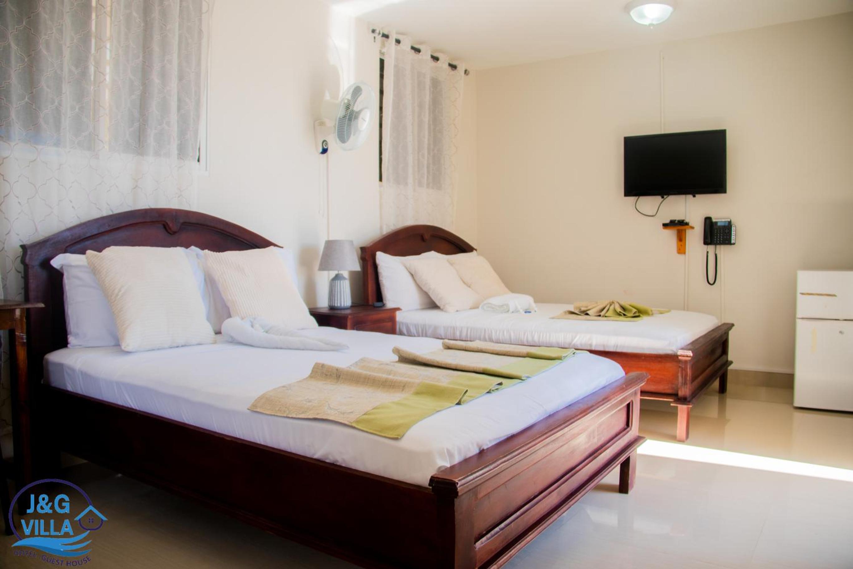 Deluxe Queen Room