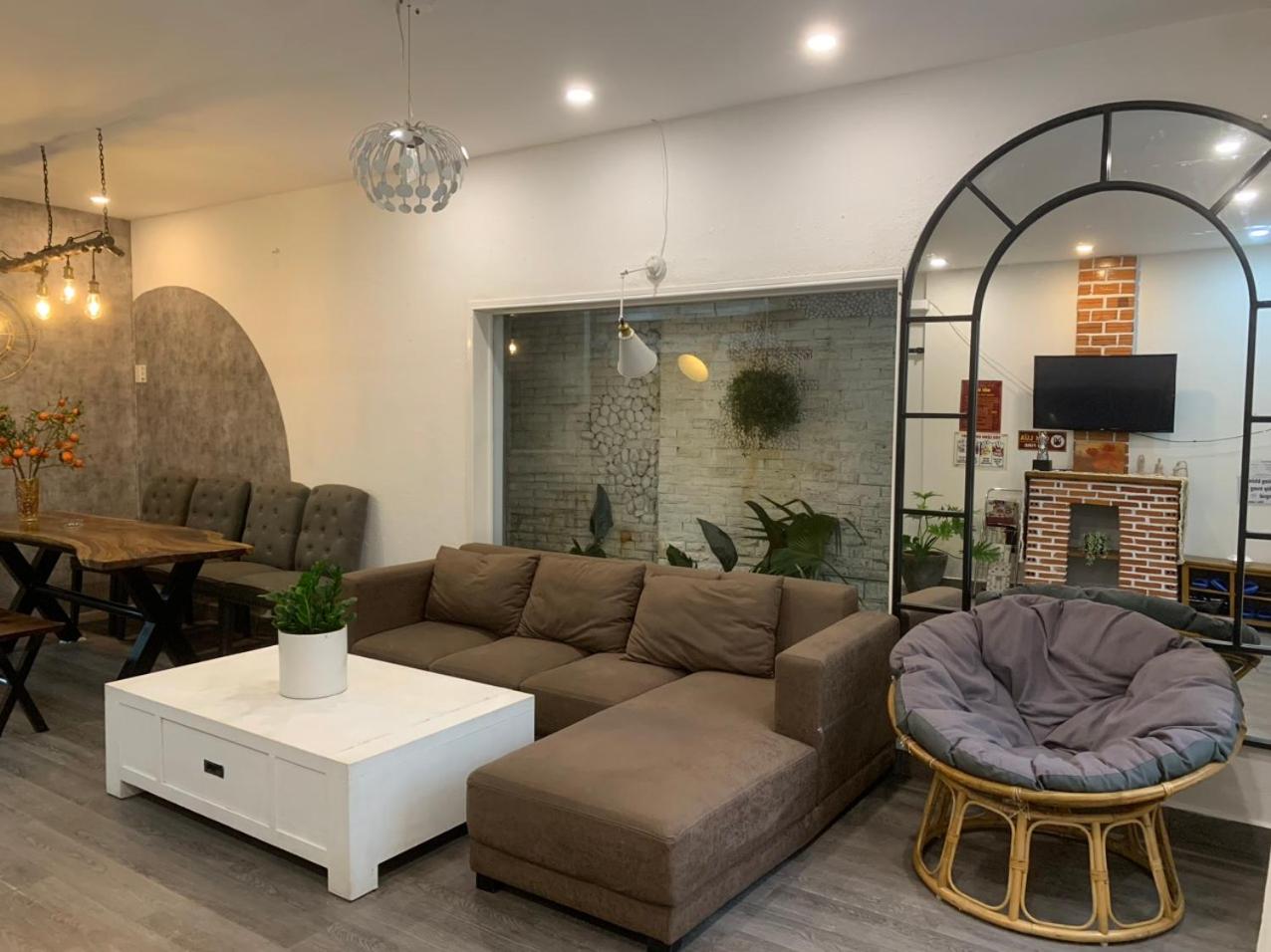 Three-Bedroom House photo 1