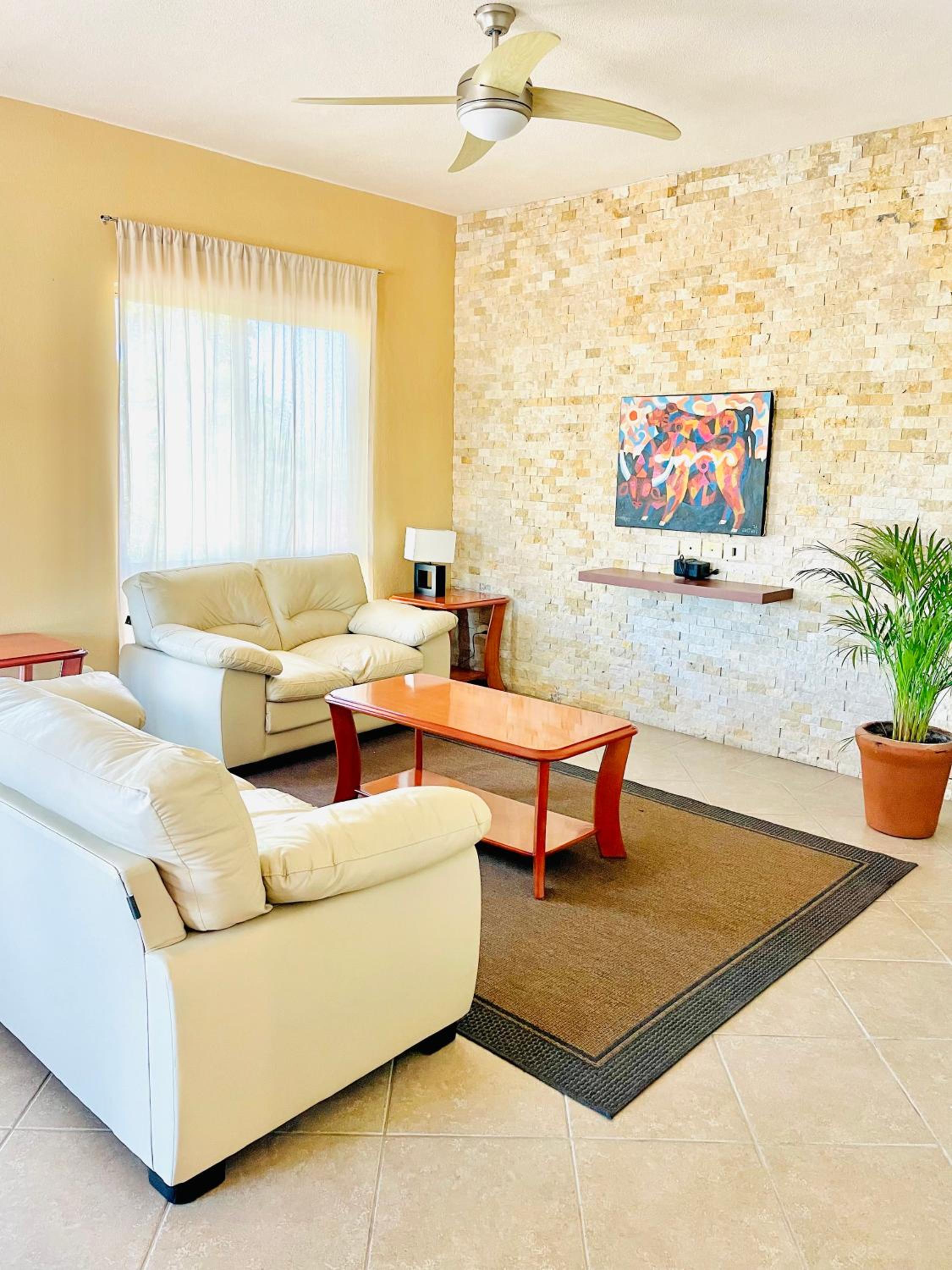 One-Bedroom Suite
