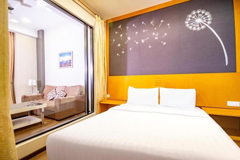 Double Room - Photo 8