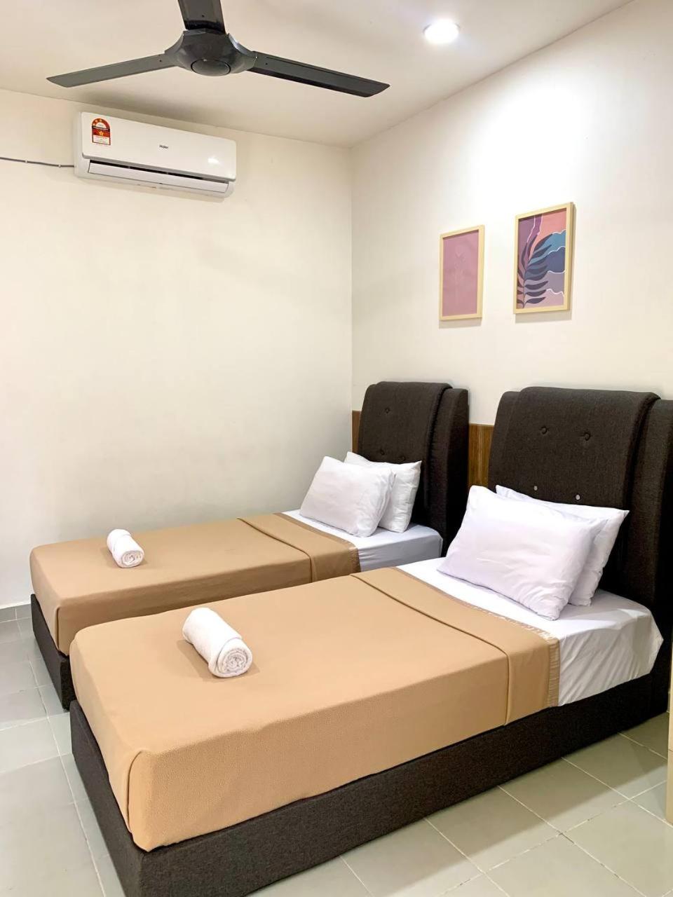 Standard Twin Room photo 1