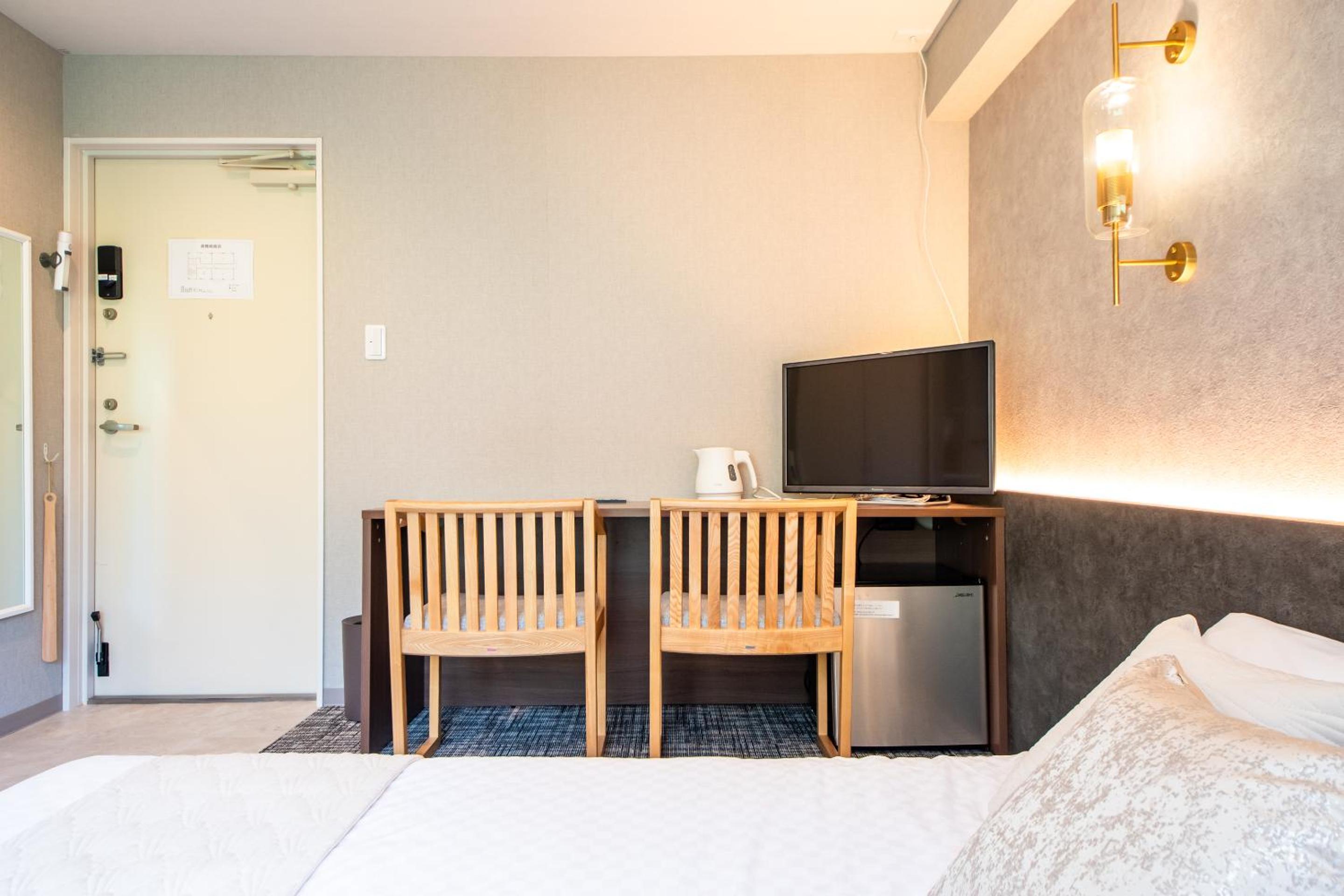 Standard Double Room - Photo 43