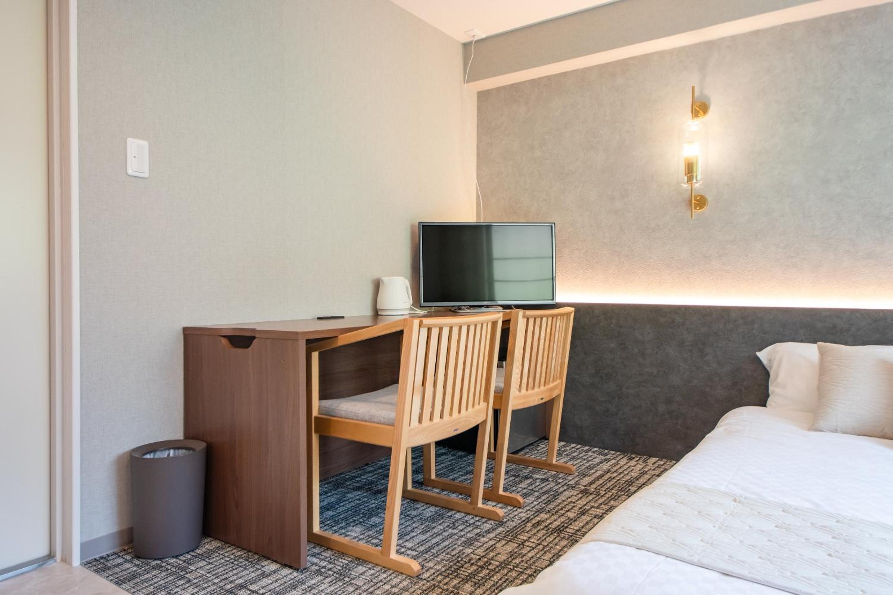 Standard Double Room - Photo 40