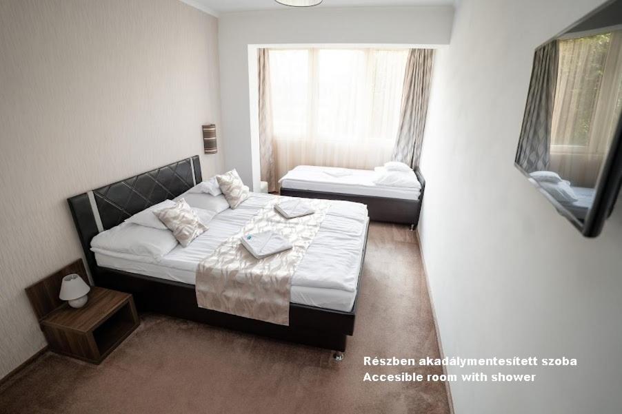 Double Room - Disability Access photo 1