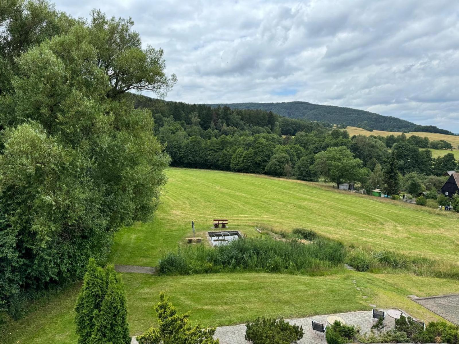 One-Bedroom Apartment with Garden View photo 3