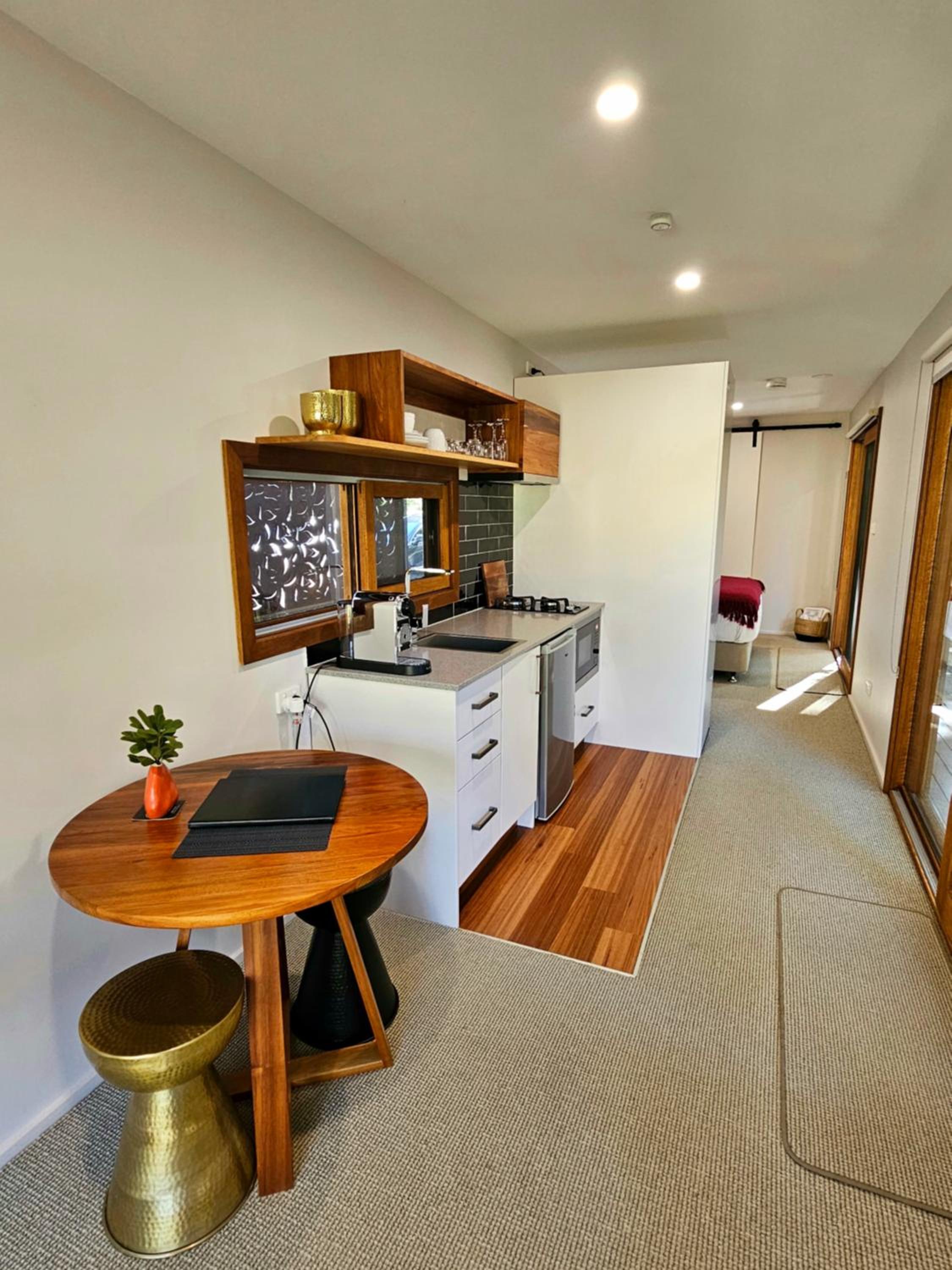 Deluxe Suite with Spa Bath - Photo 20