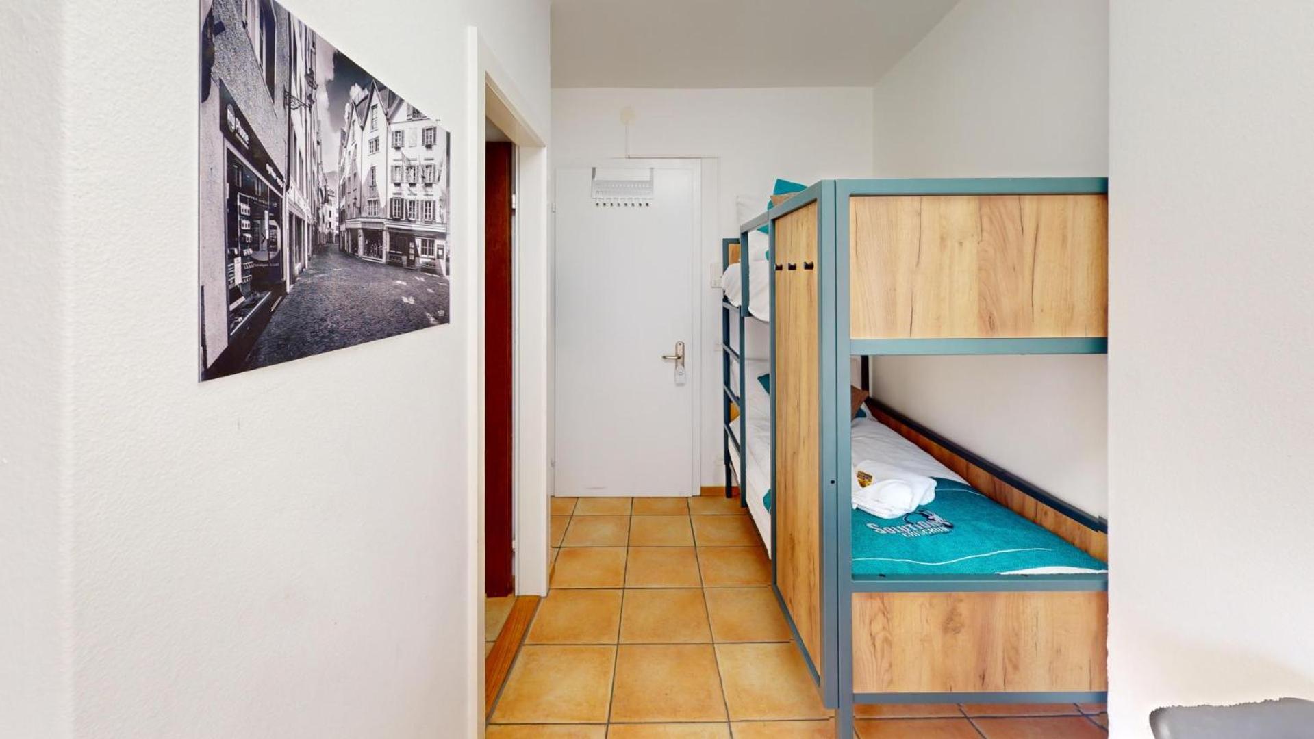 Studio Apartment With Balcony photo 3