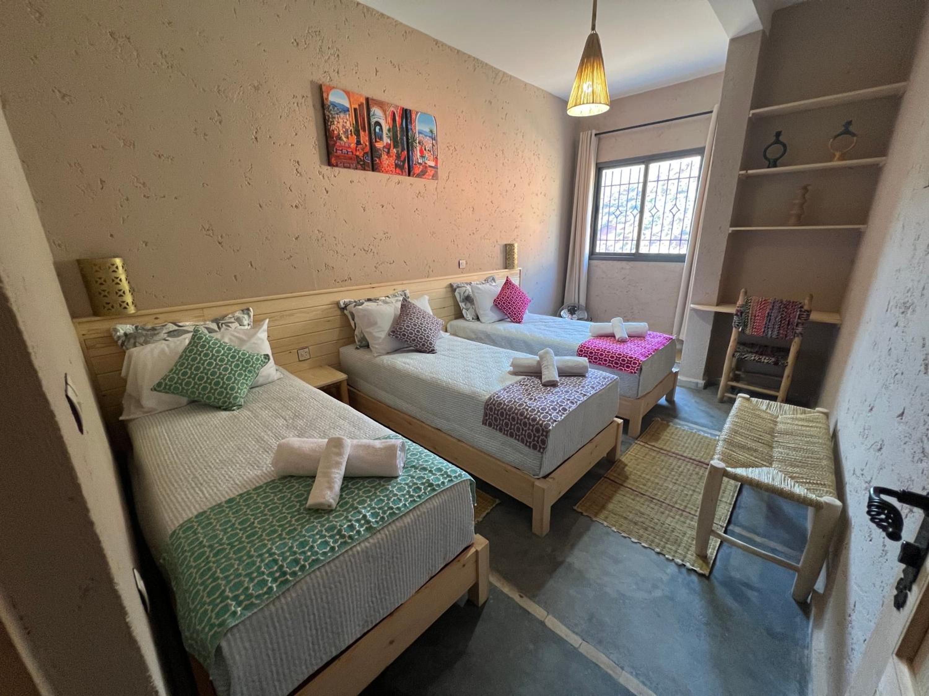 One-Bedroom Apartment with Balcony and Mountain View   - Photo 50