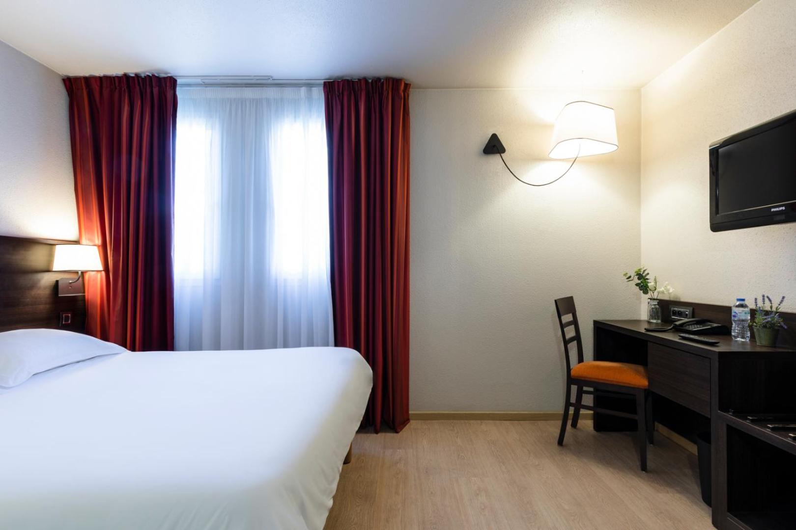 Double Room - Photo 1