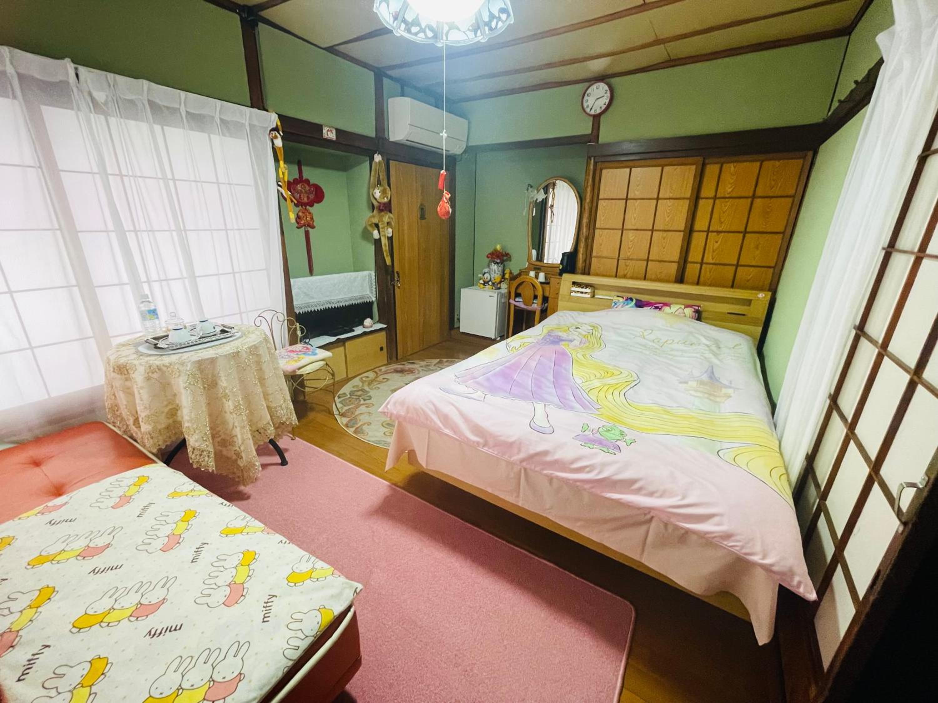 Standard Double Room - Photo 7