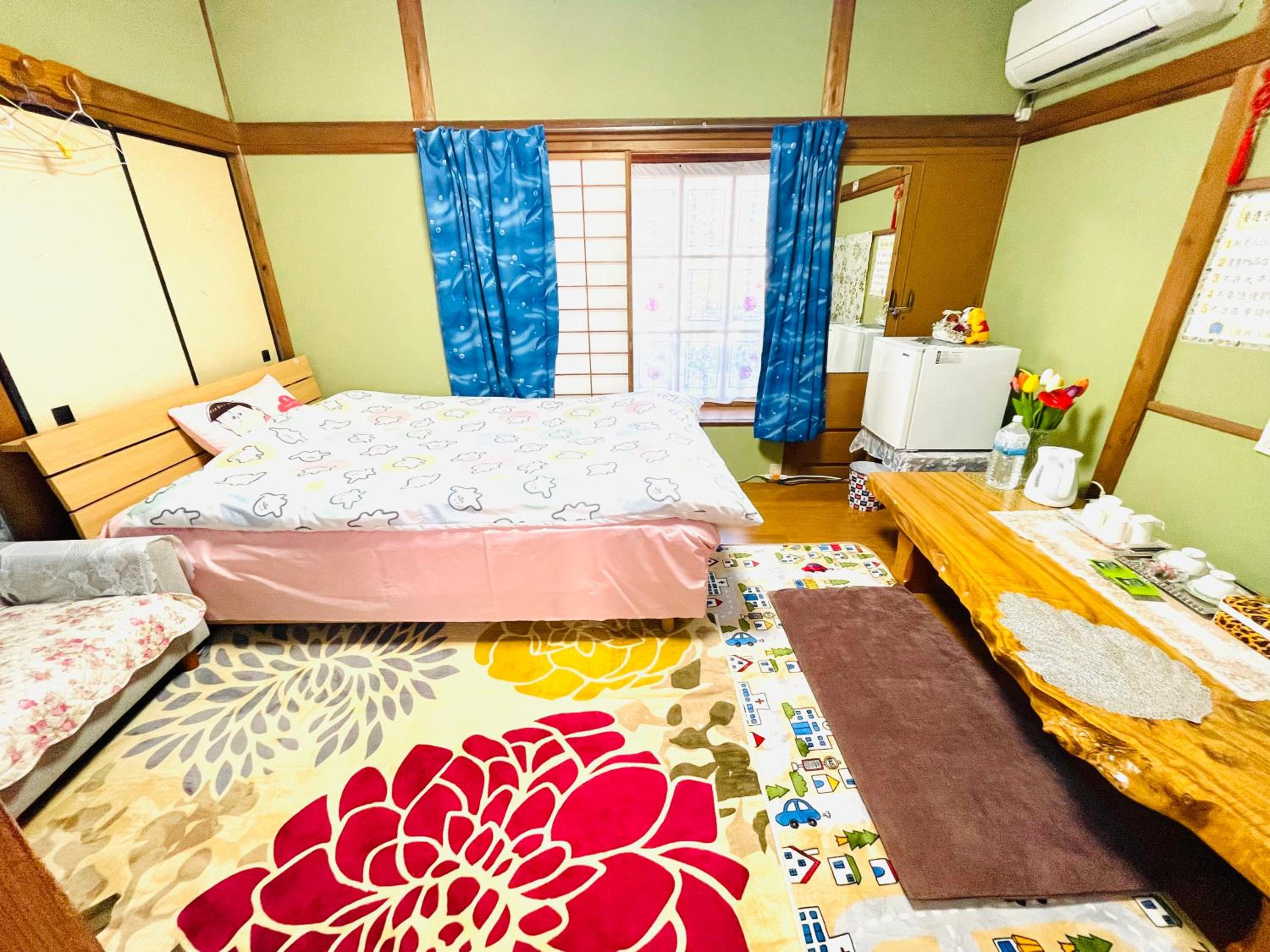 Double Room - Photo 7