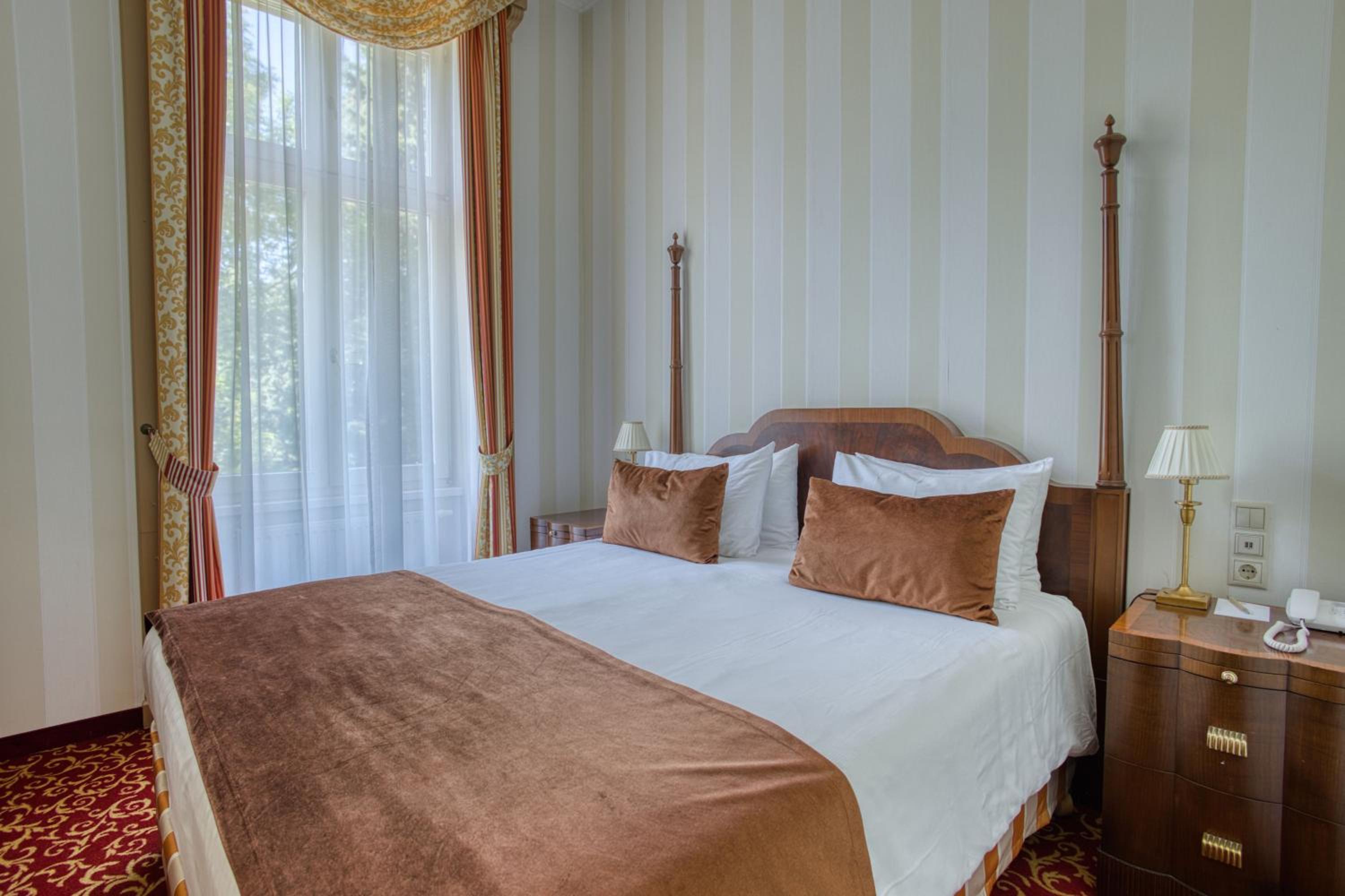 Deluxe Double Room with Wellness and Fitness Access - Photo 4