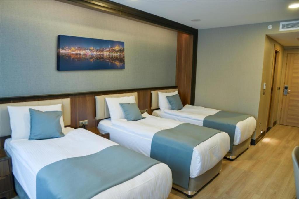 Standard Triple Room photo 1