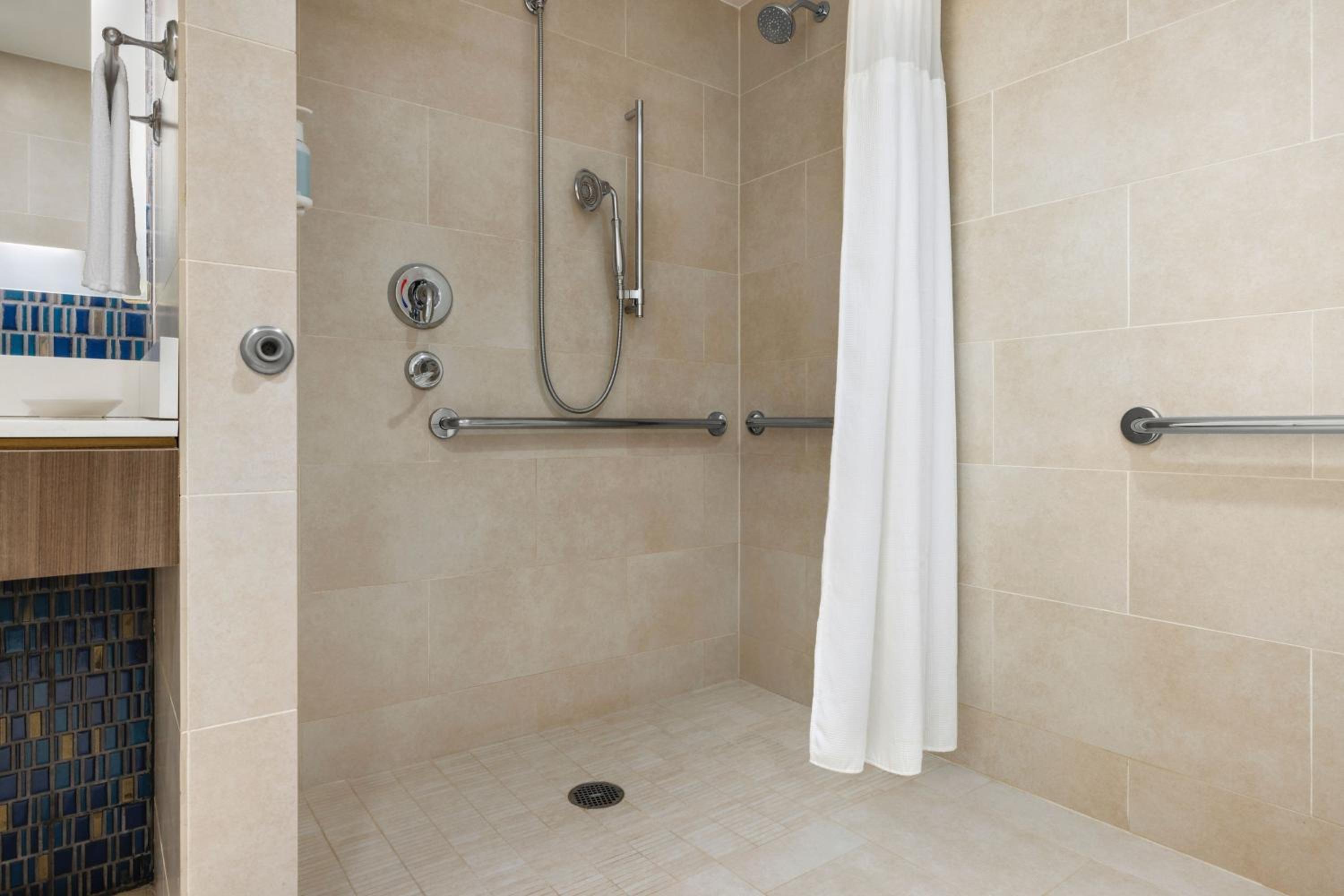 Double Room with Two Double Beds and Transfer Shower - Mobility and Hearing Accessible