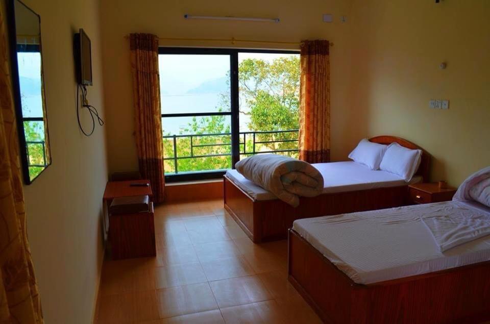 Double Room with Lake View