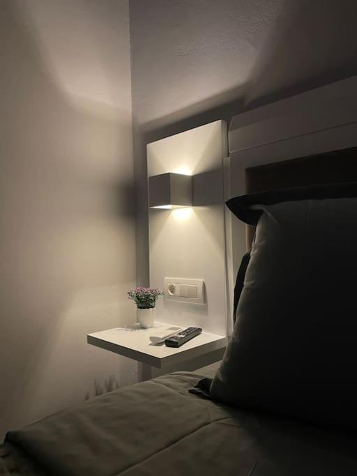 One-Bedroom House photo 2